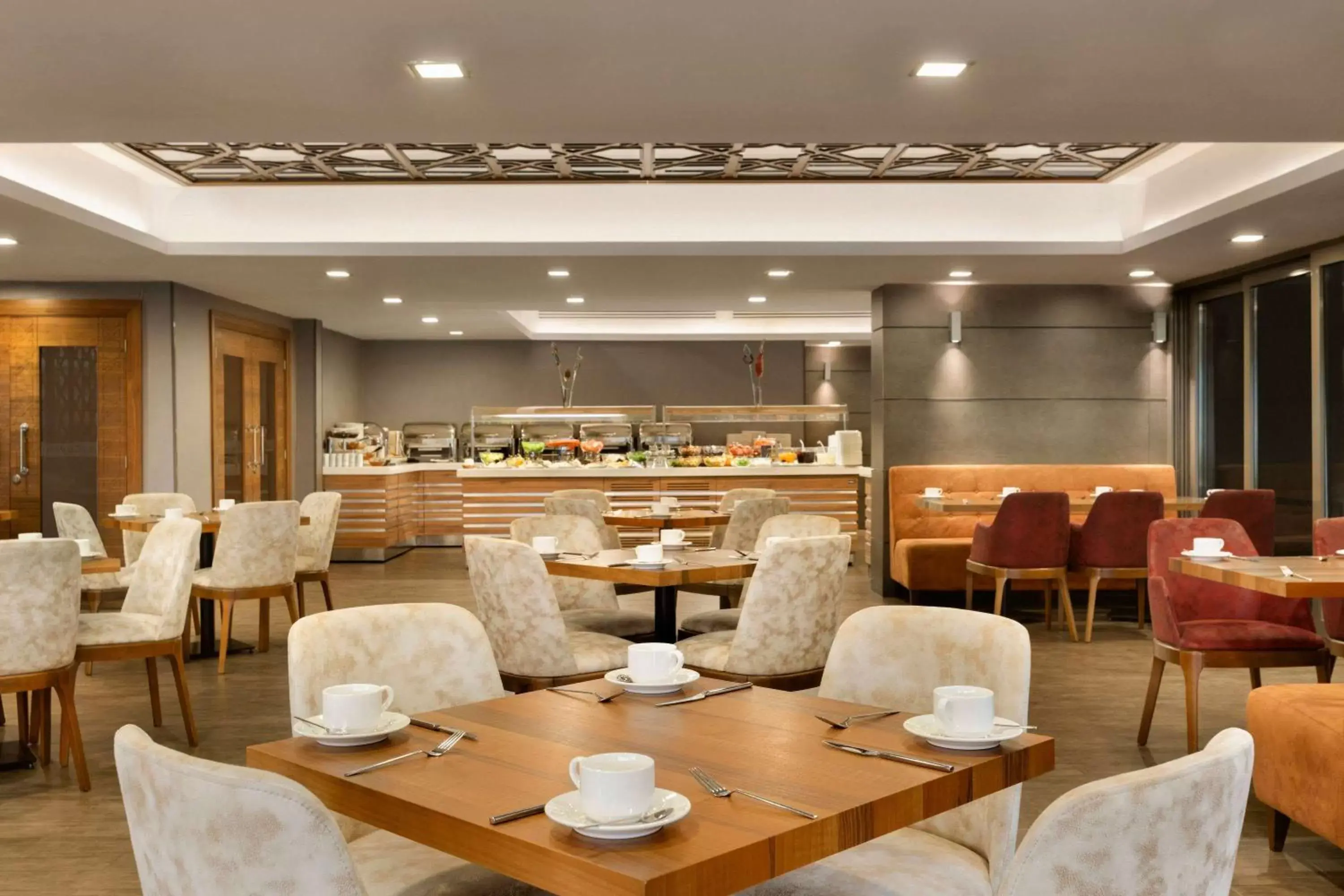 Restaurant/Places to Eat in Ramada By Wyndham Bursa Cekirge Thermal & Spa