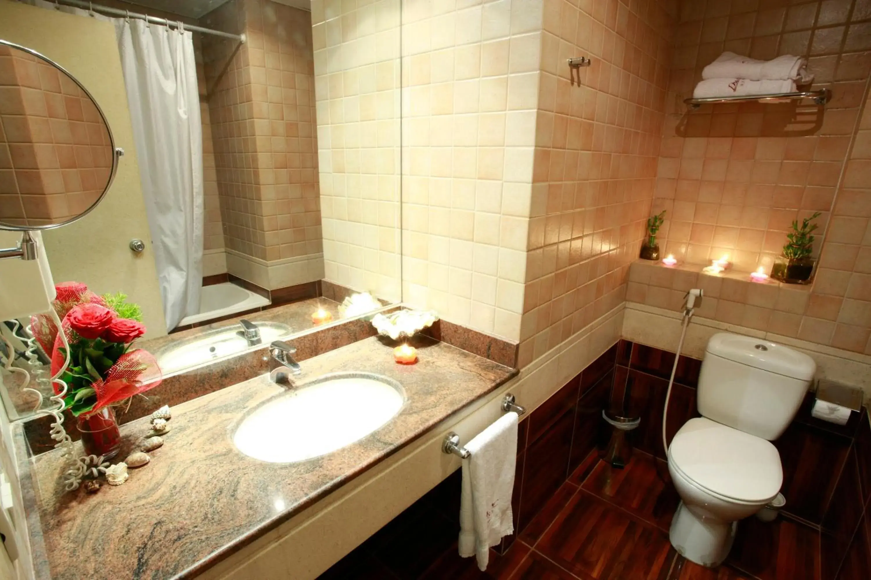 Bathroom in Duroy Hotel