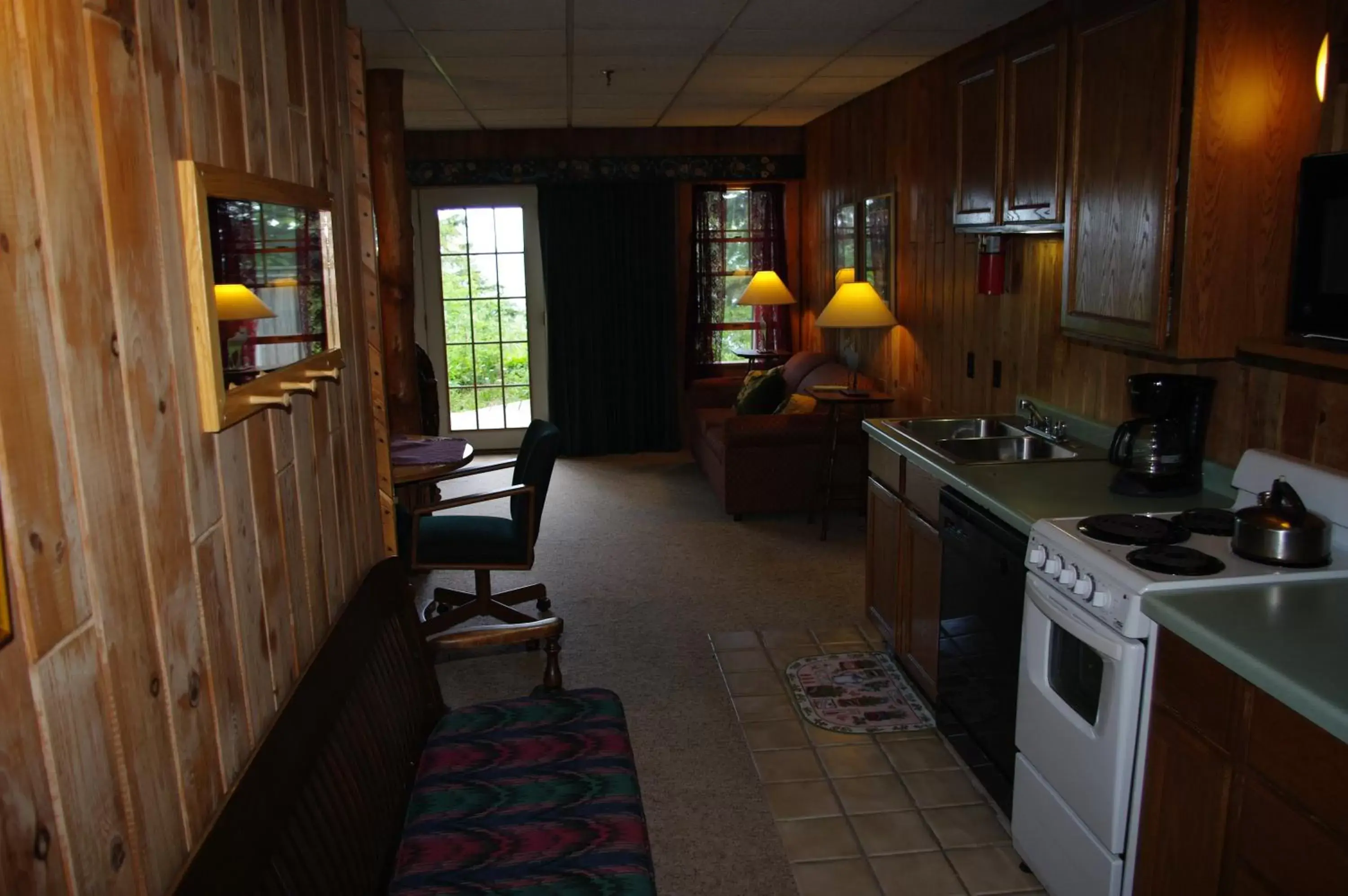 Kitchen/Kitchenette in Solbakken Resort