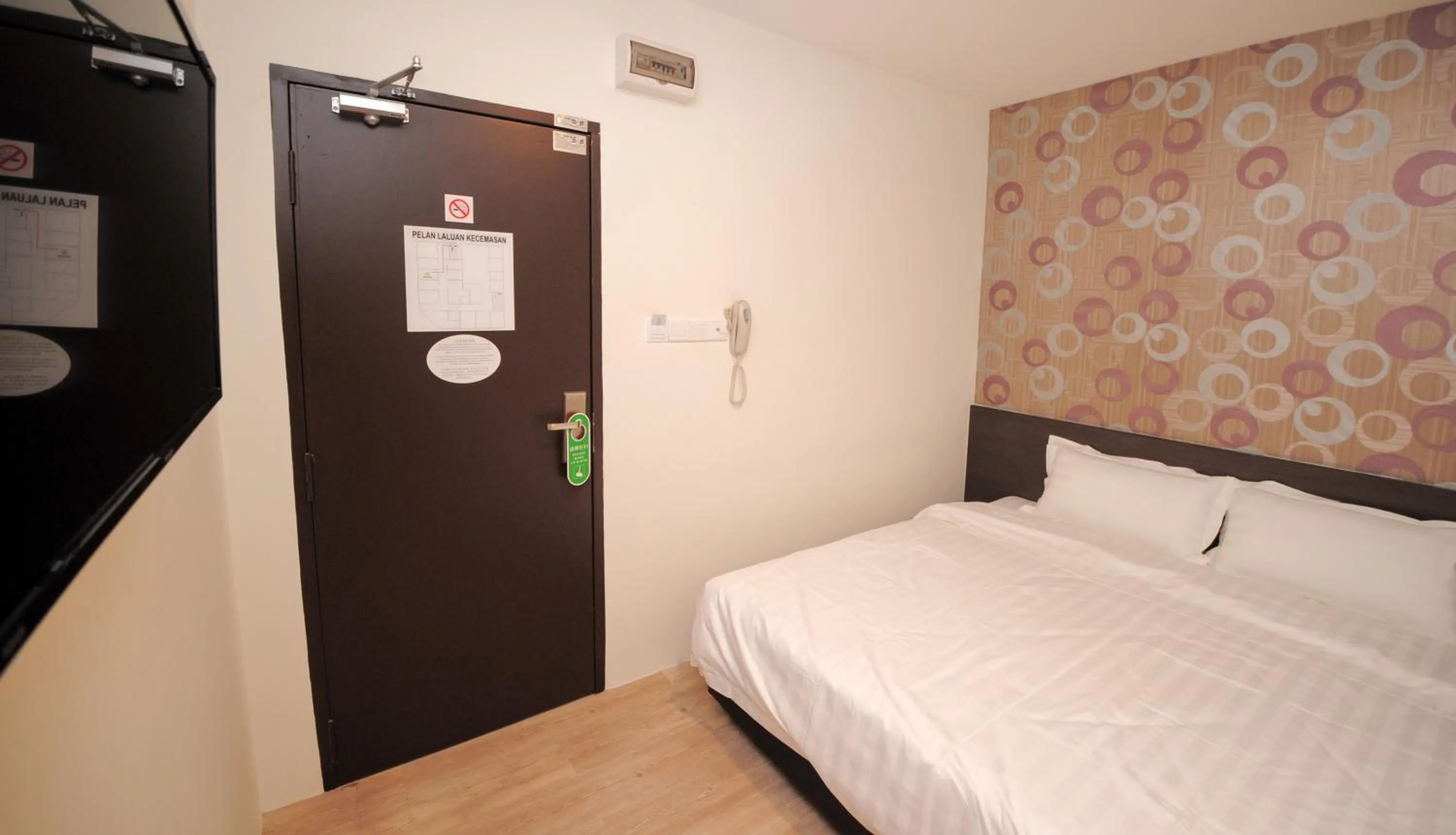 Photo of the whole room, Bed in Hotel Mezzo