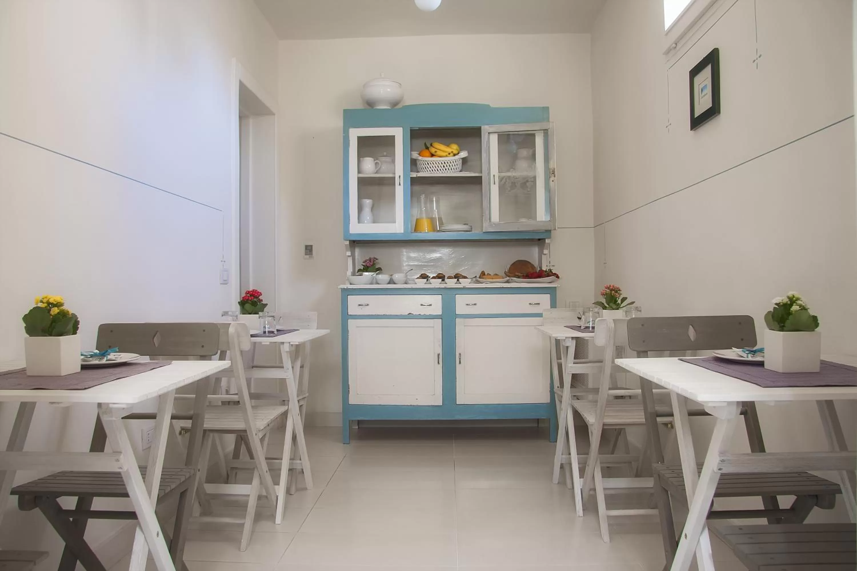 Food and drinks in Casa di Lo Suites