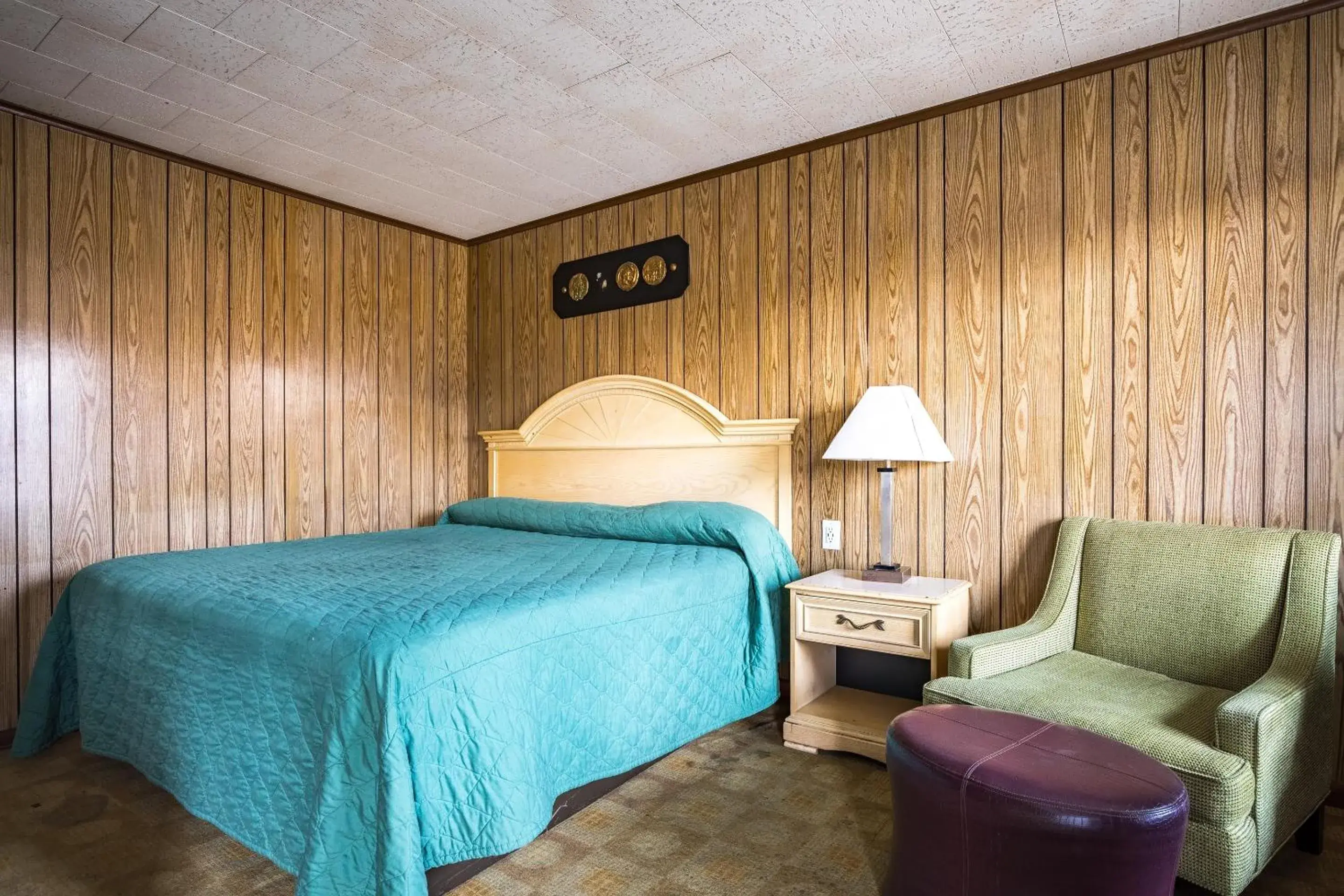 Bedroom, Bed in OYO Hotel Holly Springs MS