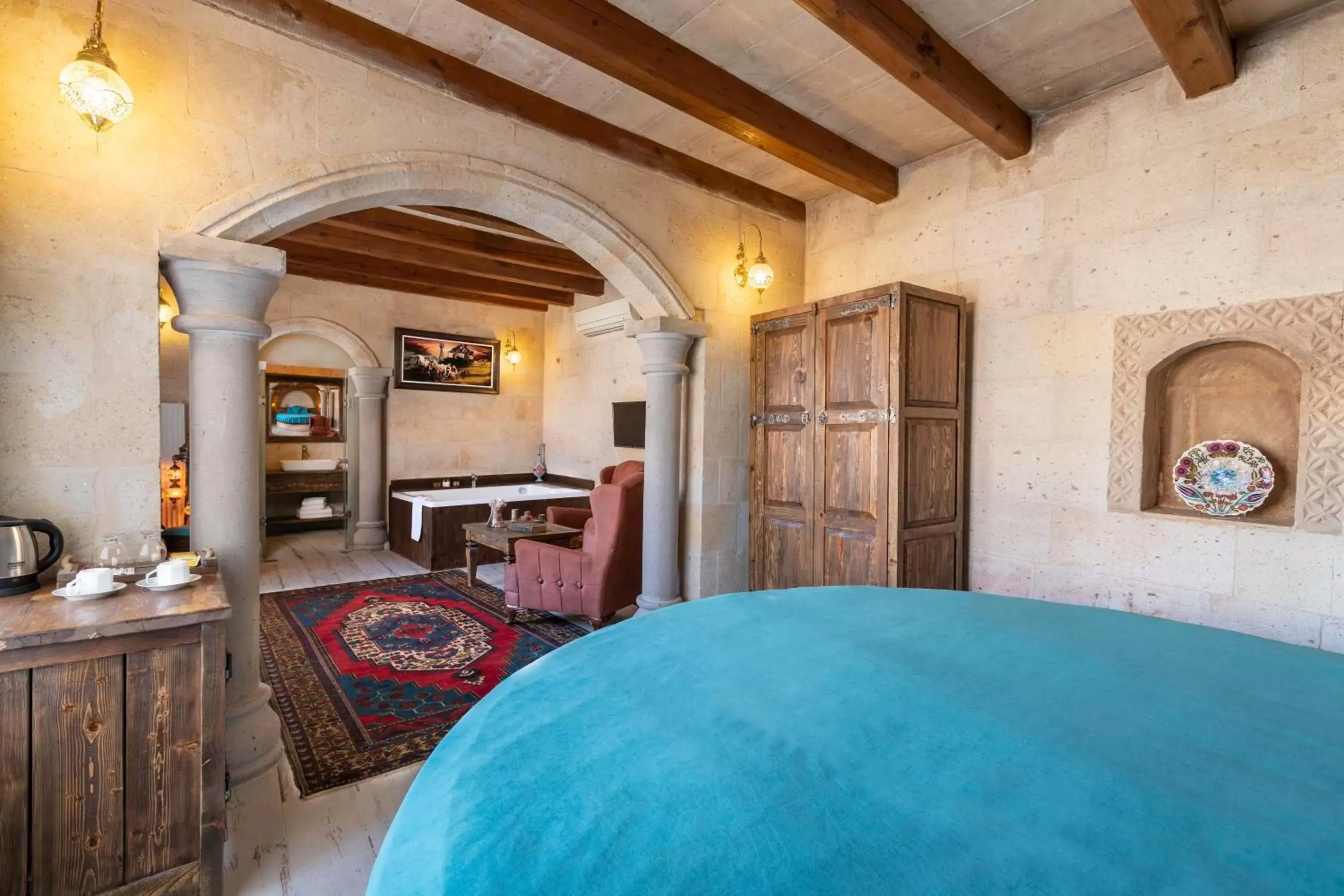 Seating area, Dining Area in Maron Stone House