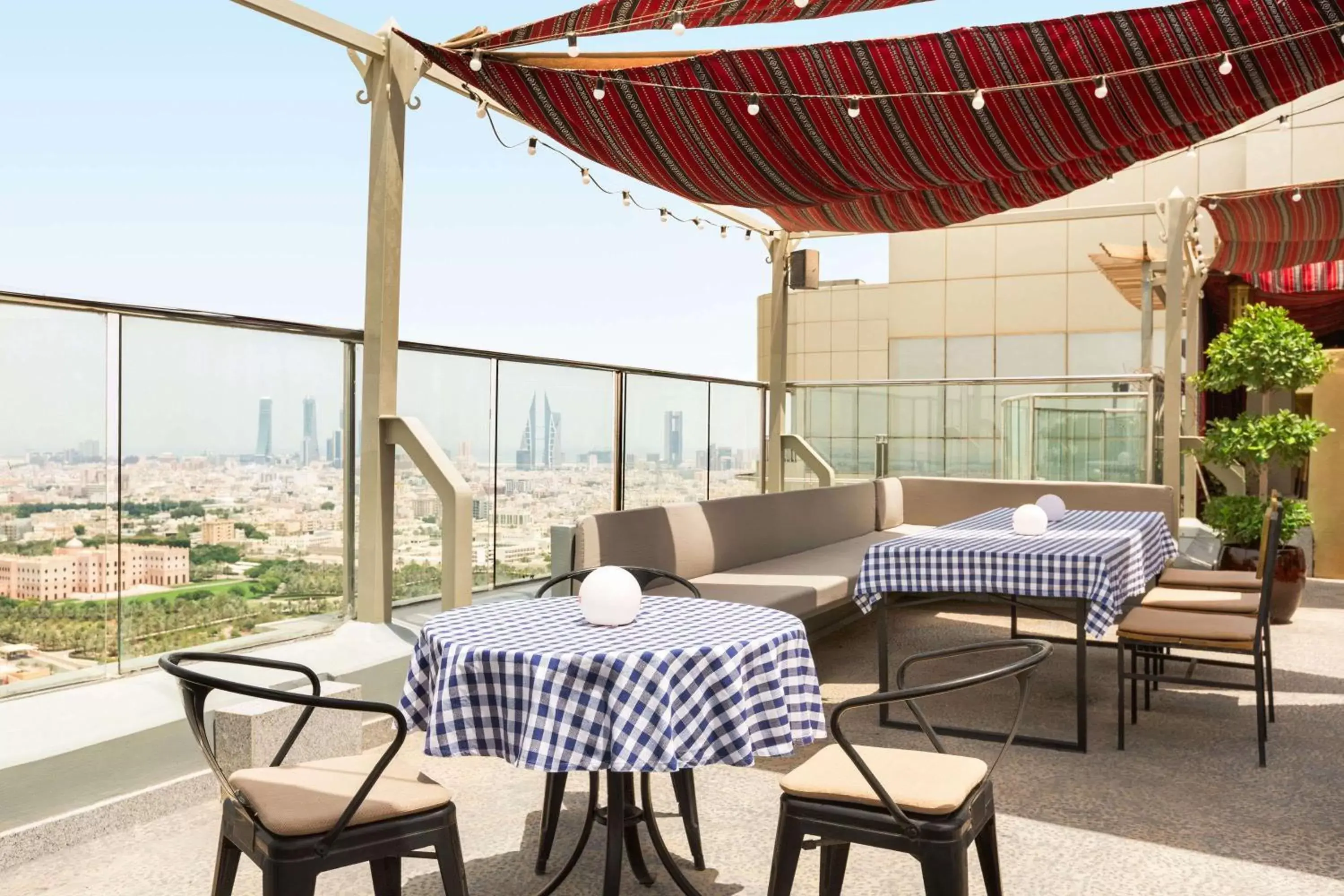 Restaurant/places to eat in Wyndham Garden Manama Restaurant/places to eat in Wyndham Garden Manama