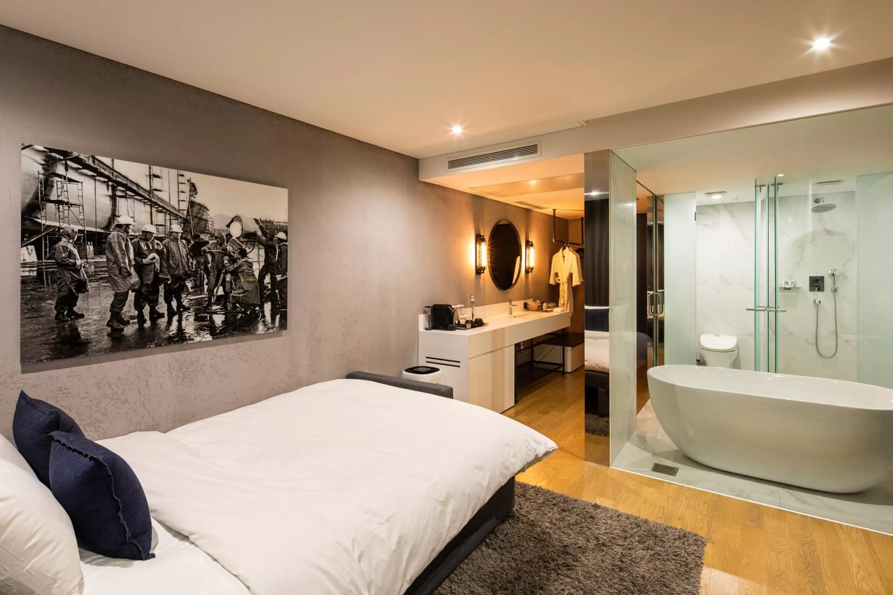 Area and facilities, Bed in Hotel28 Myeongdong