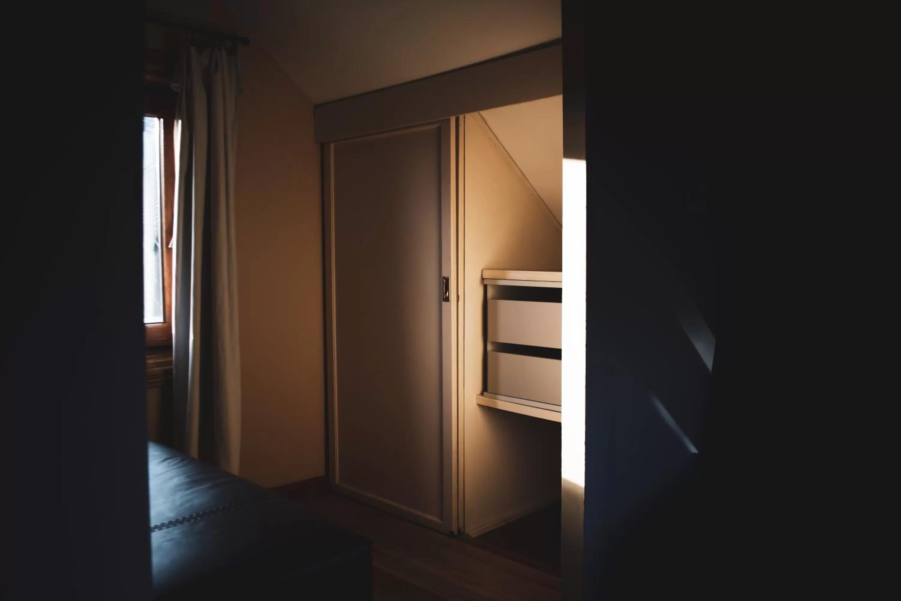 wardrobe in Hosteria Foike