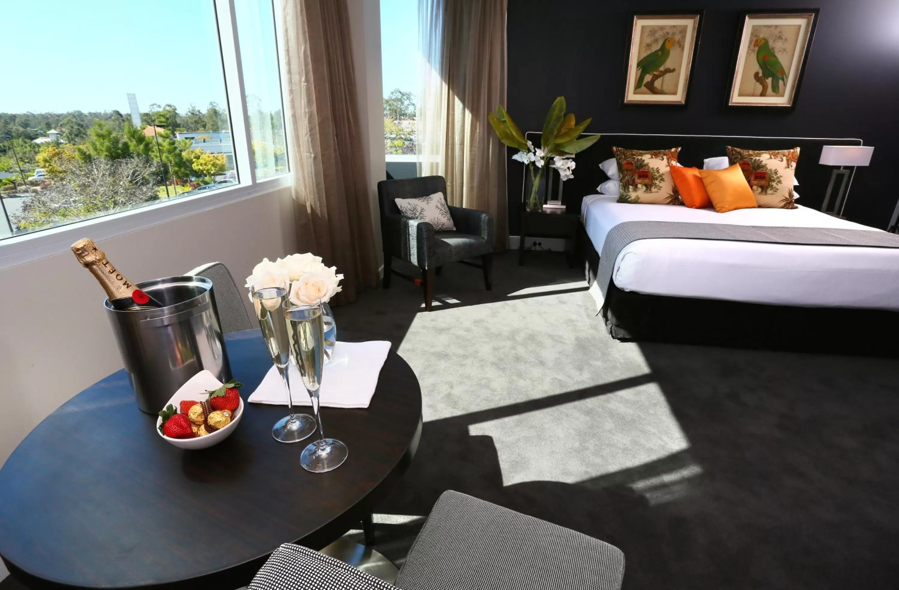 Bedroom, Bed in Springfield Lakes Boutique Hotel