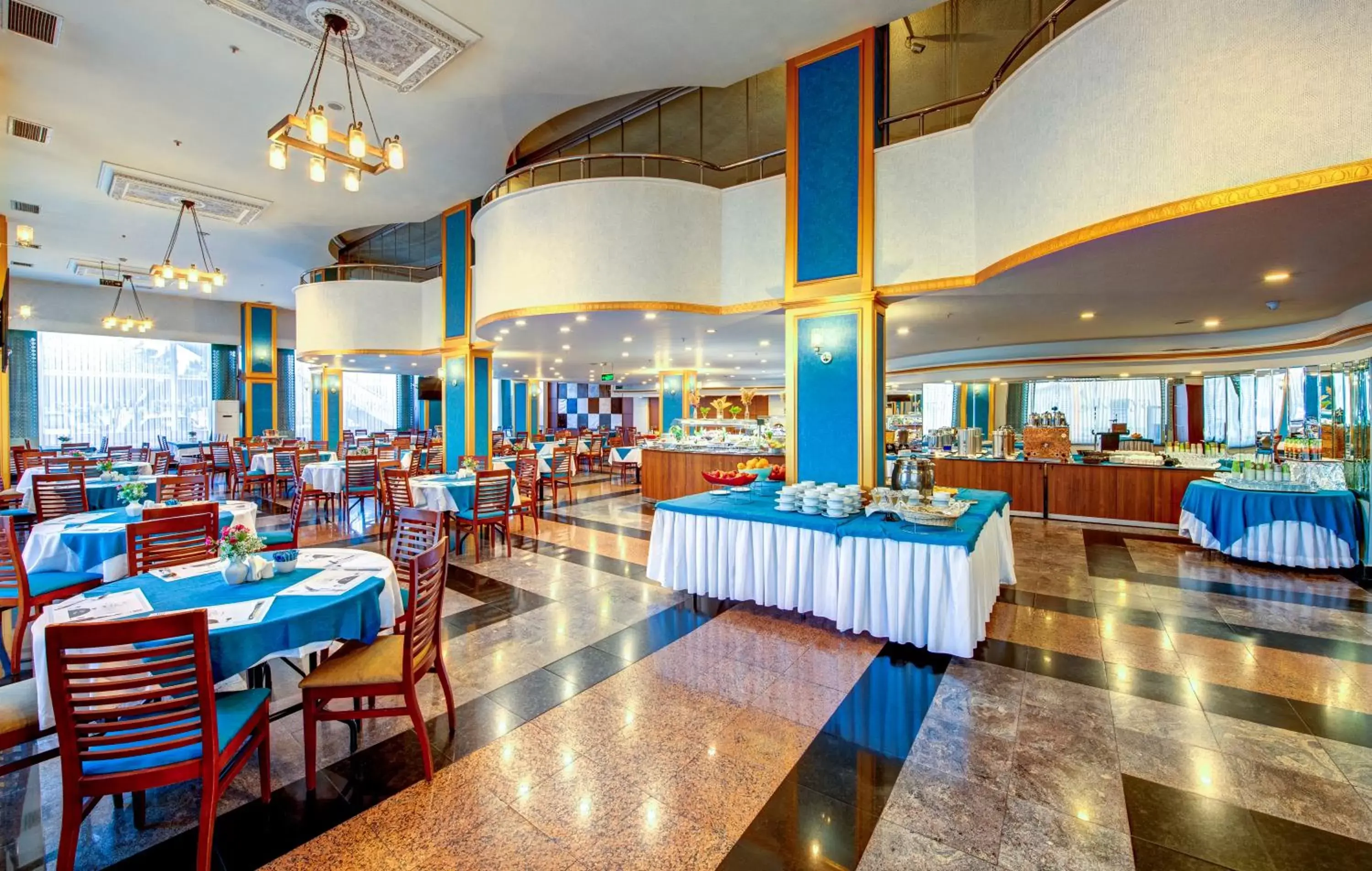 Restaurant/Places to Eat in Bera Konya Hotel