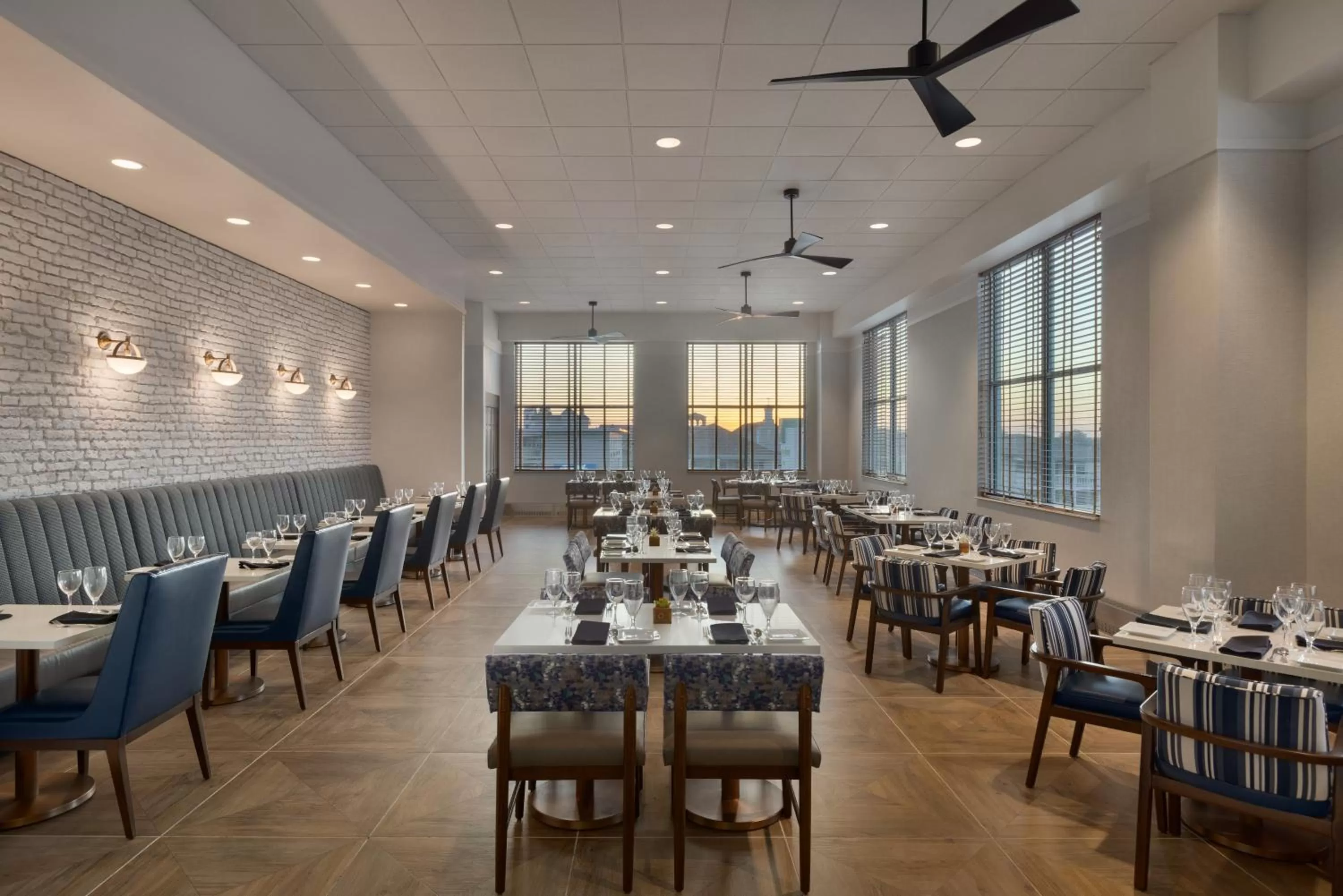 Restaurant/places to eat in Holiday Inn & Suites Ocean City by IHG