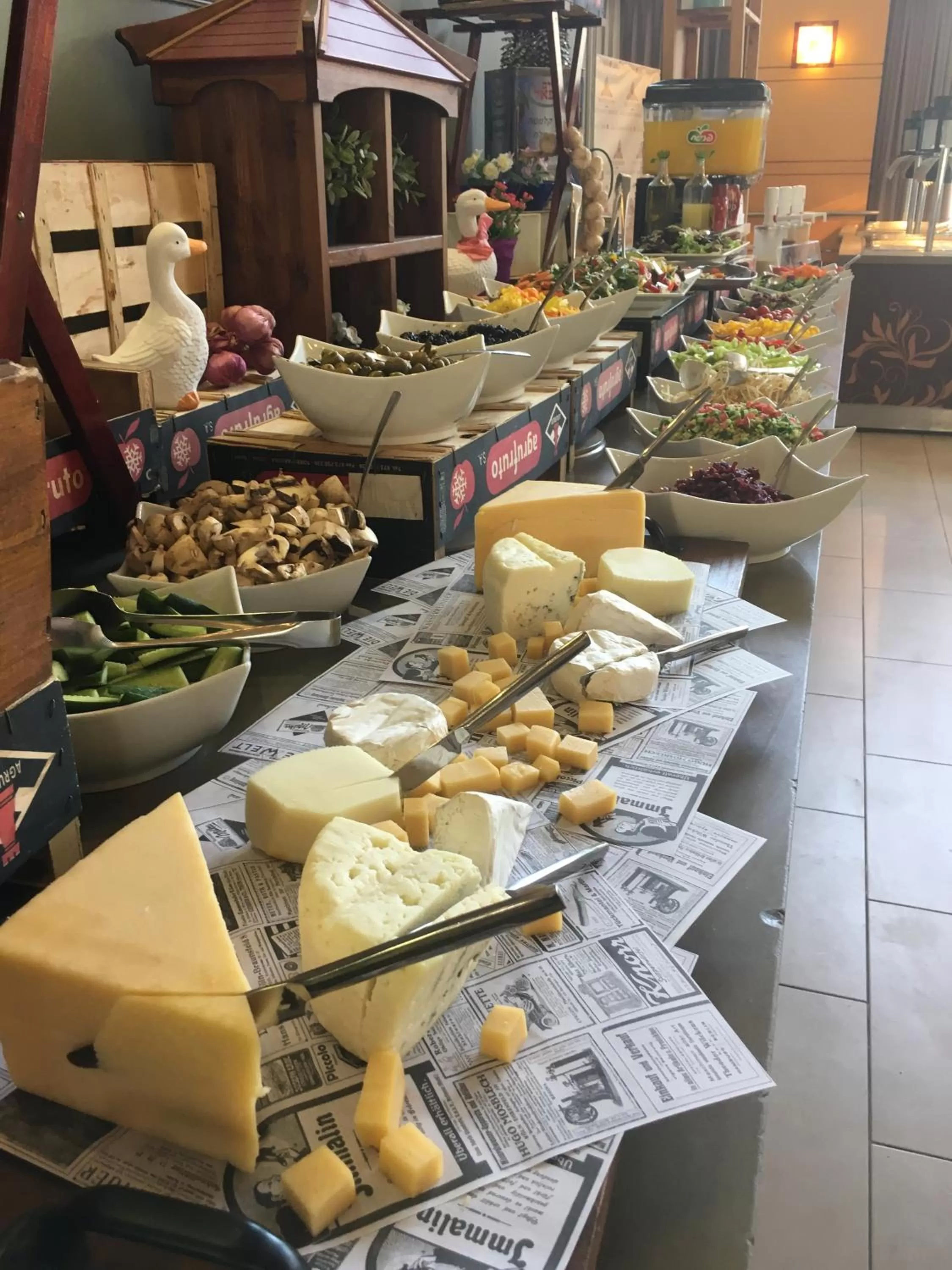 Buffet breakfast in Ruth Daniel Residence