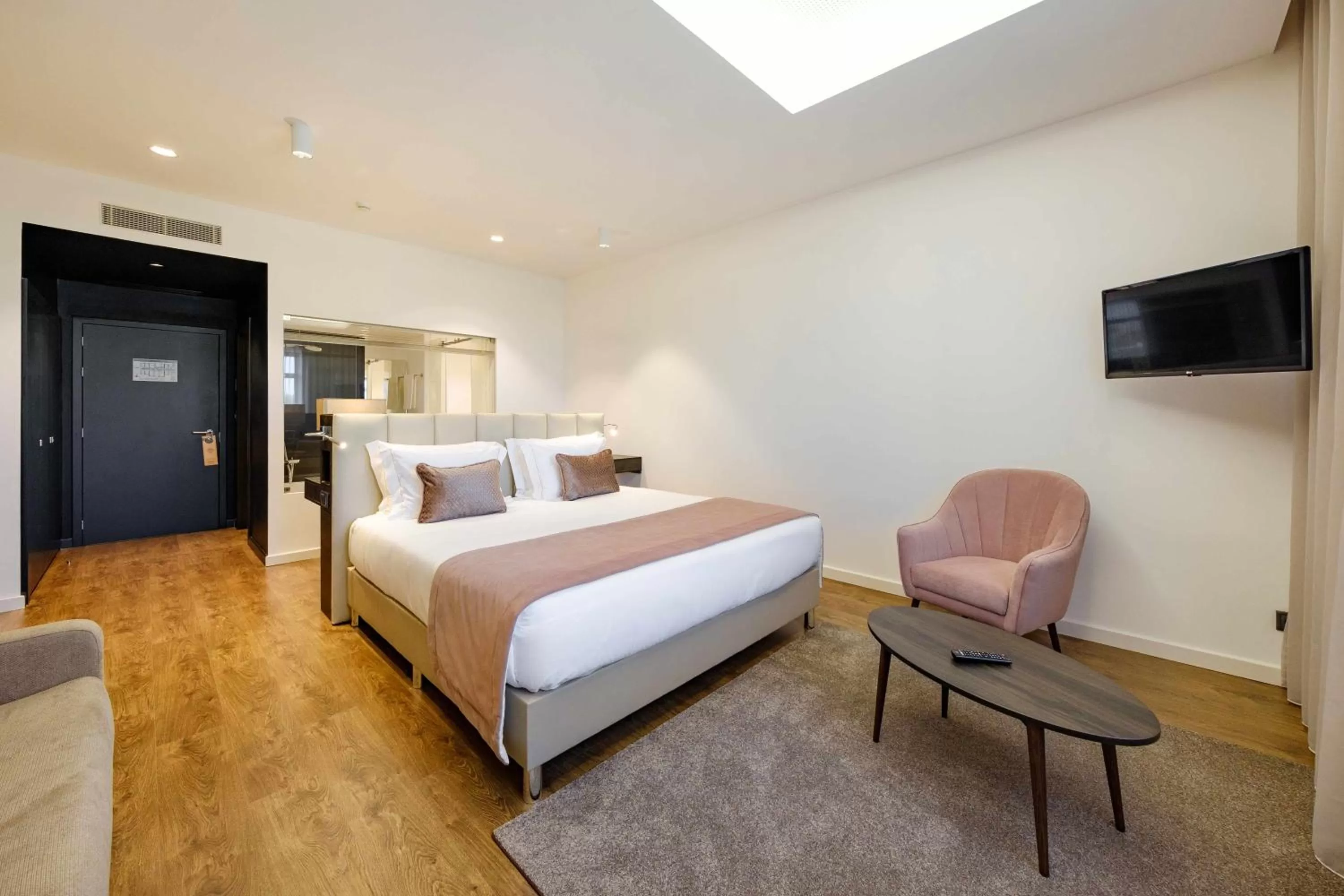 Bed in SDivine Fatima Hotel, Congress & Spirituality