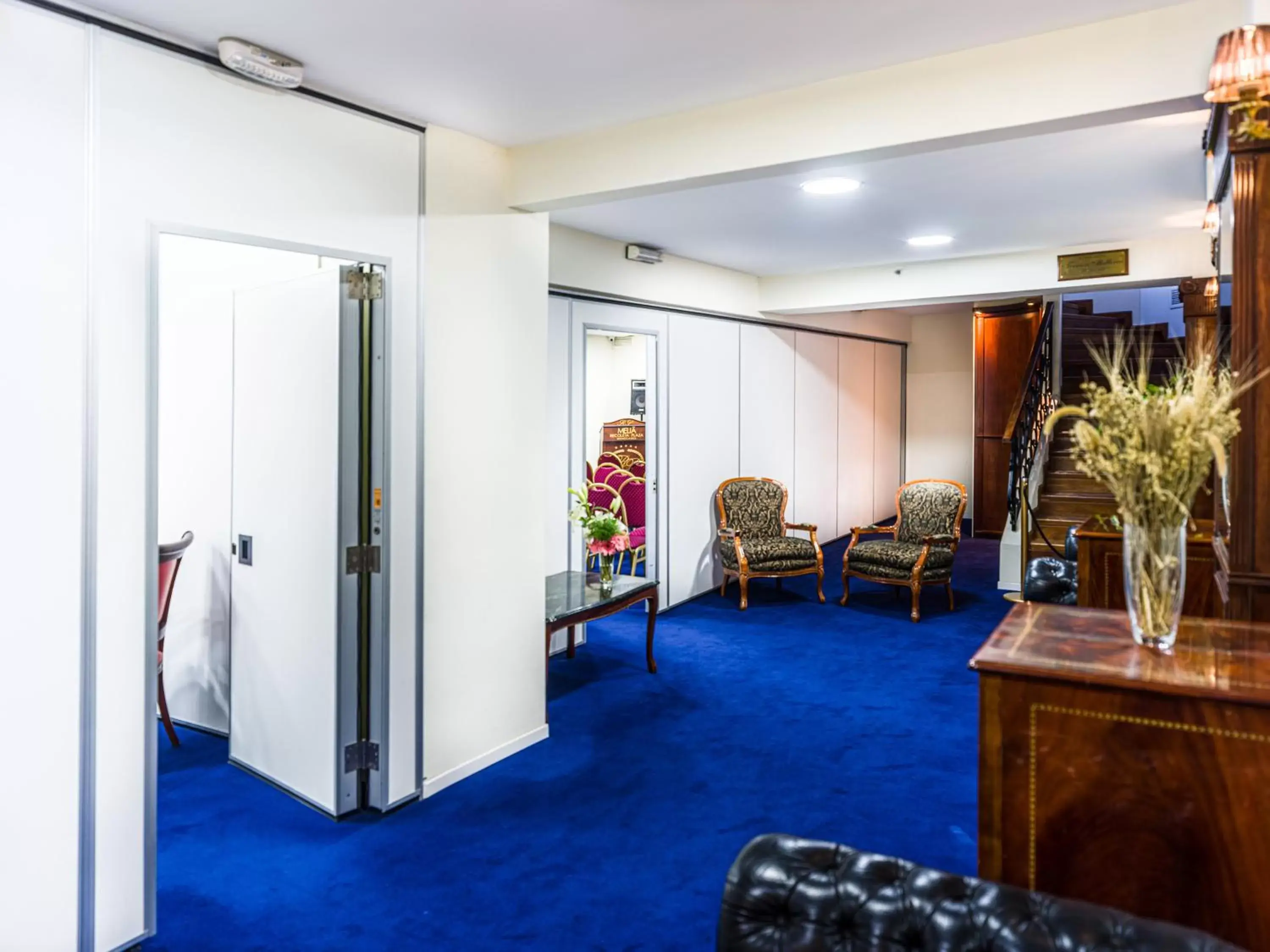 Business facilities in Melia Recoleta Plaza Hotel