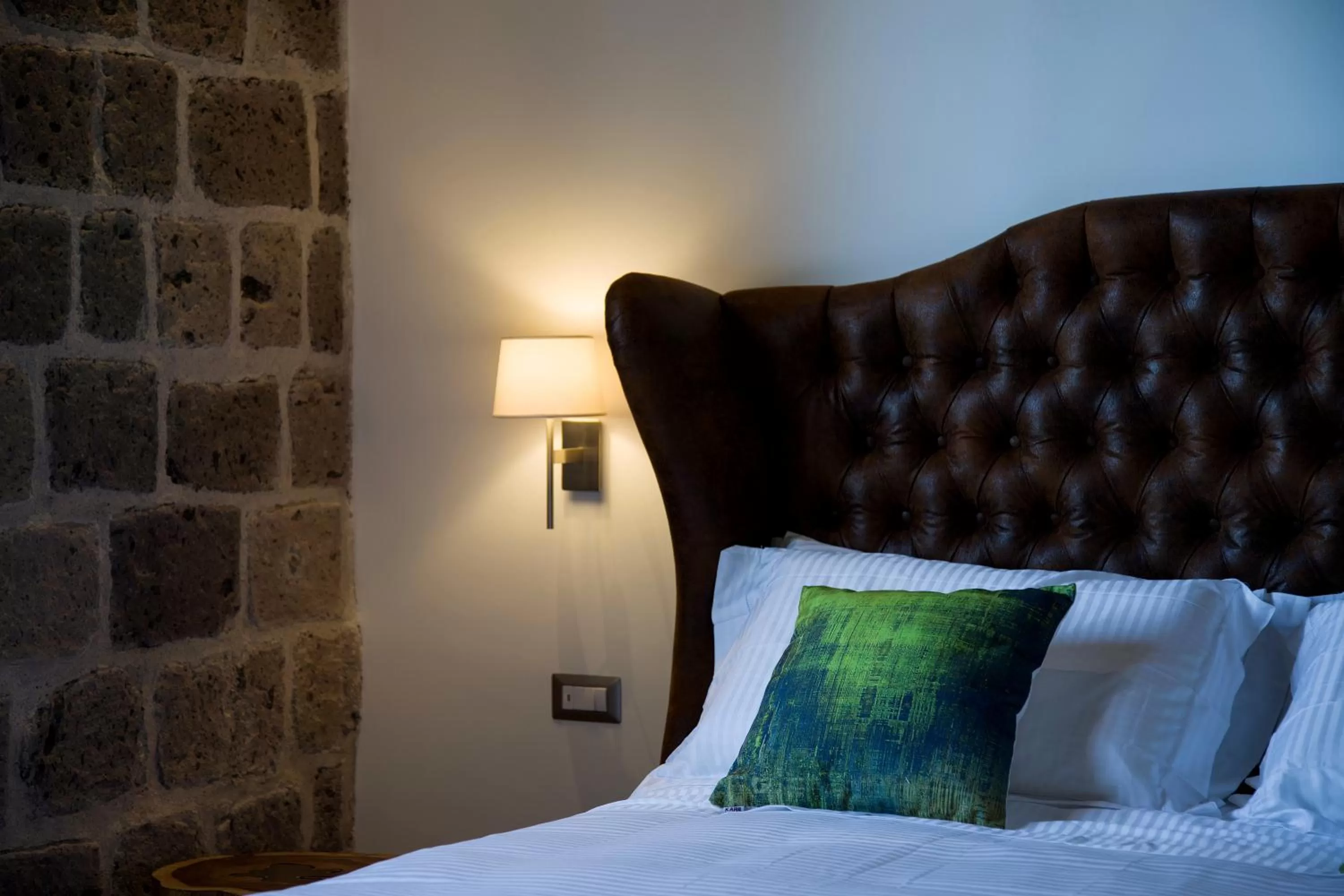 Bed in La Chiaja art&relais