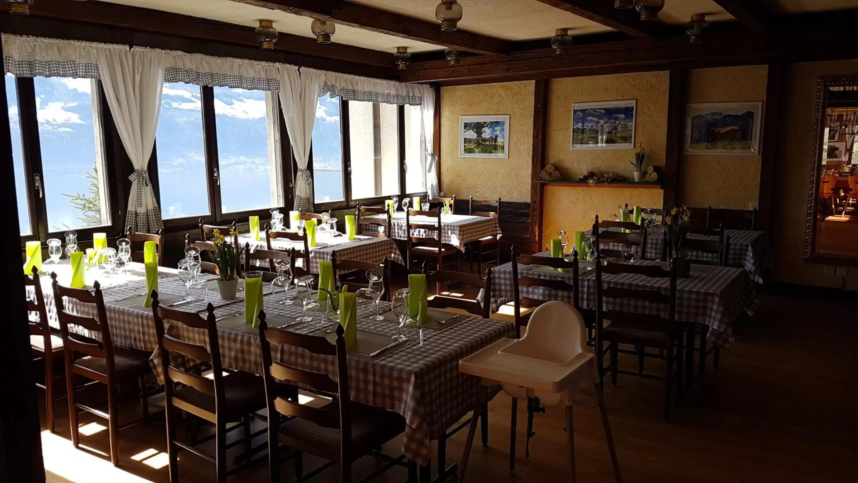 Restaurant/Places to Eat in Gasthaus Platten