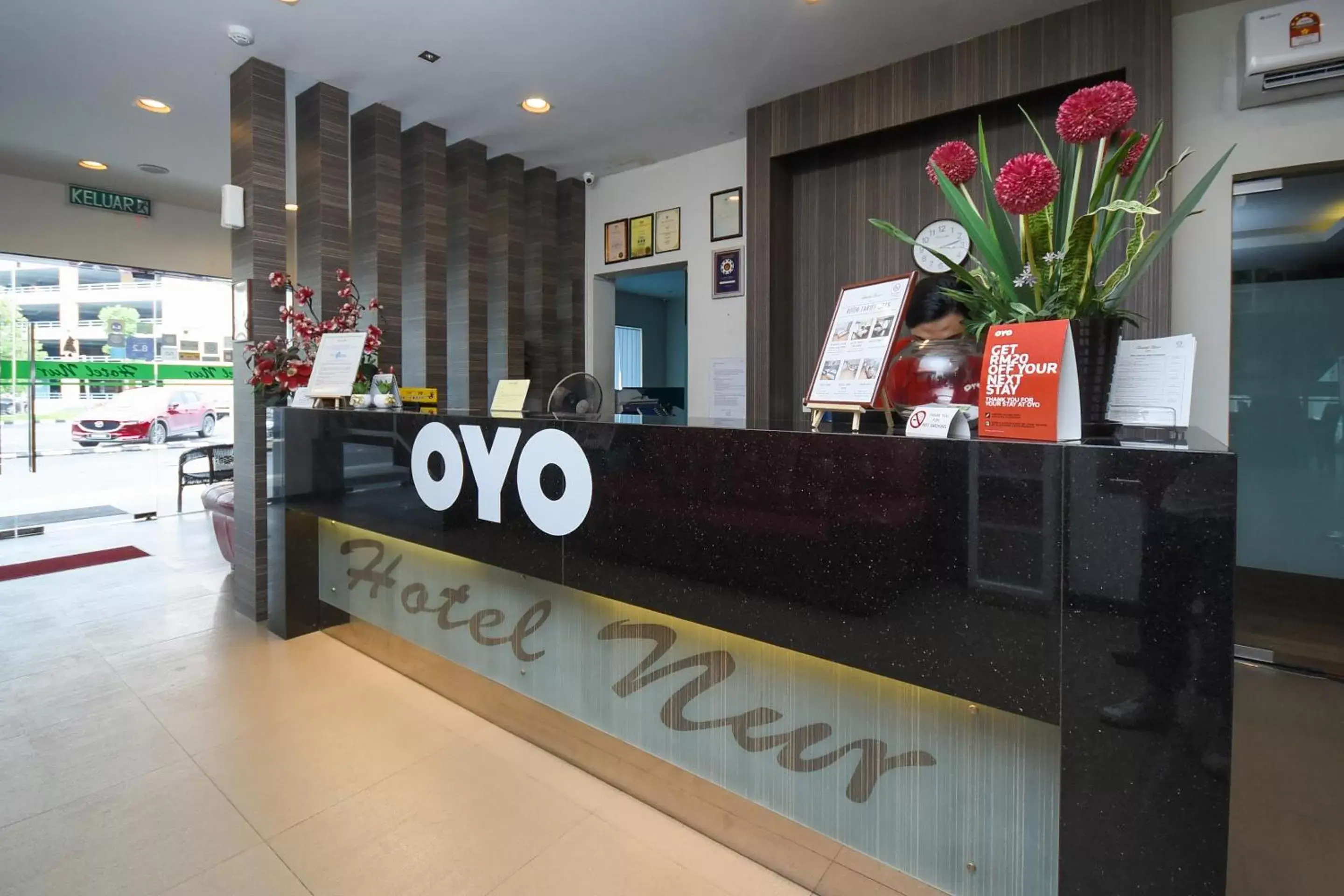 Lobby or reception, Lobby/Reception in Super OYO 985 Hotel Nur