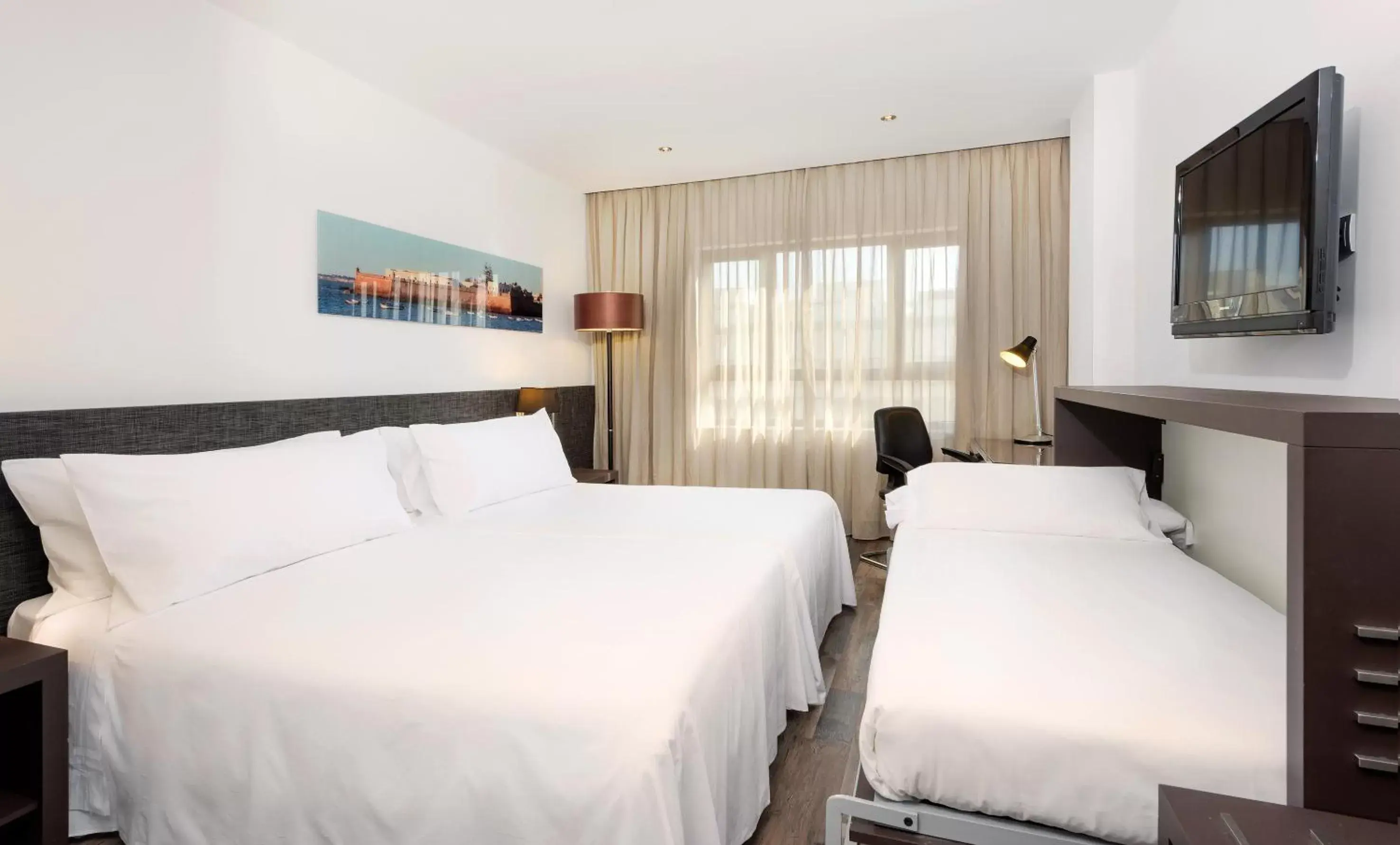 Photo of the whole room, Bed in Hotel Cádiz Paseo del Mar, Affiliated by Meliá