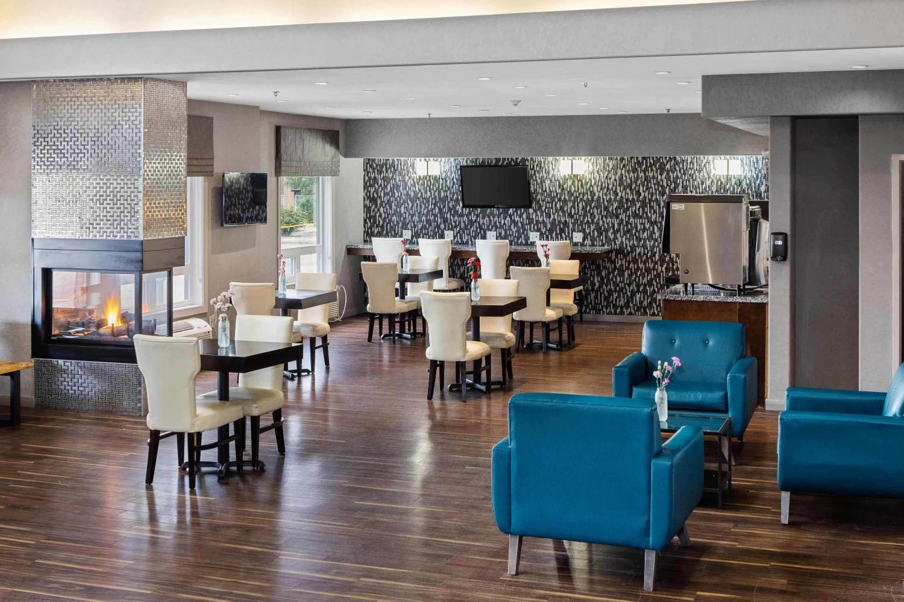 Breakfast in Home Inn & Suites Yorkton