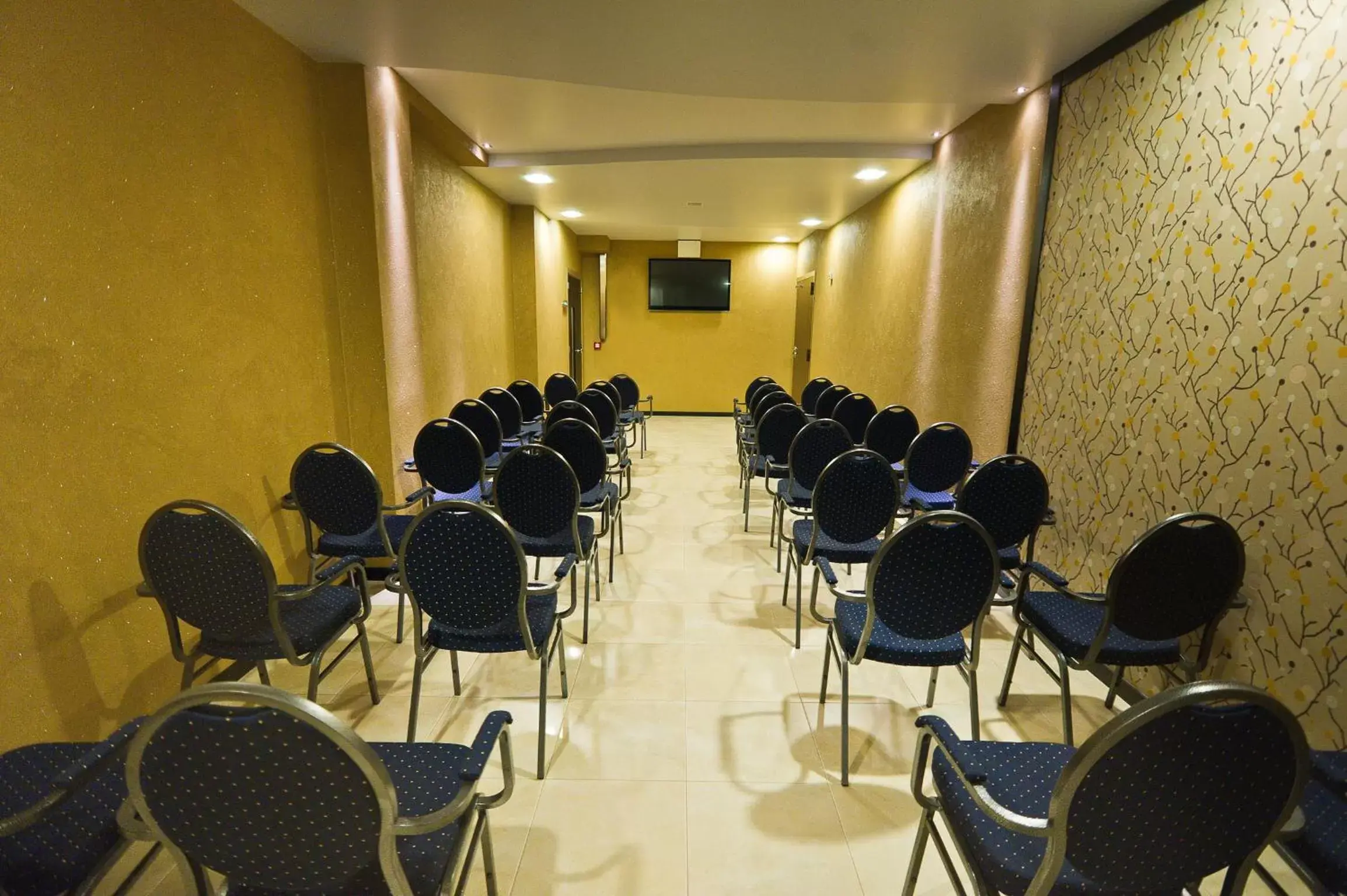 Business facilities in Melqart Hotel