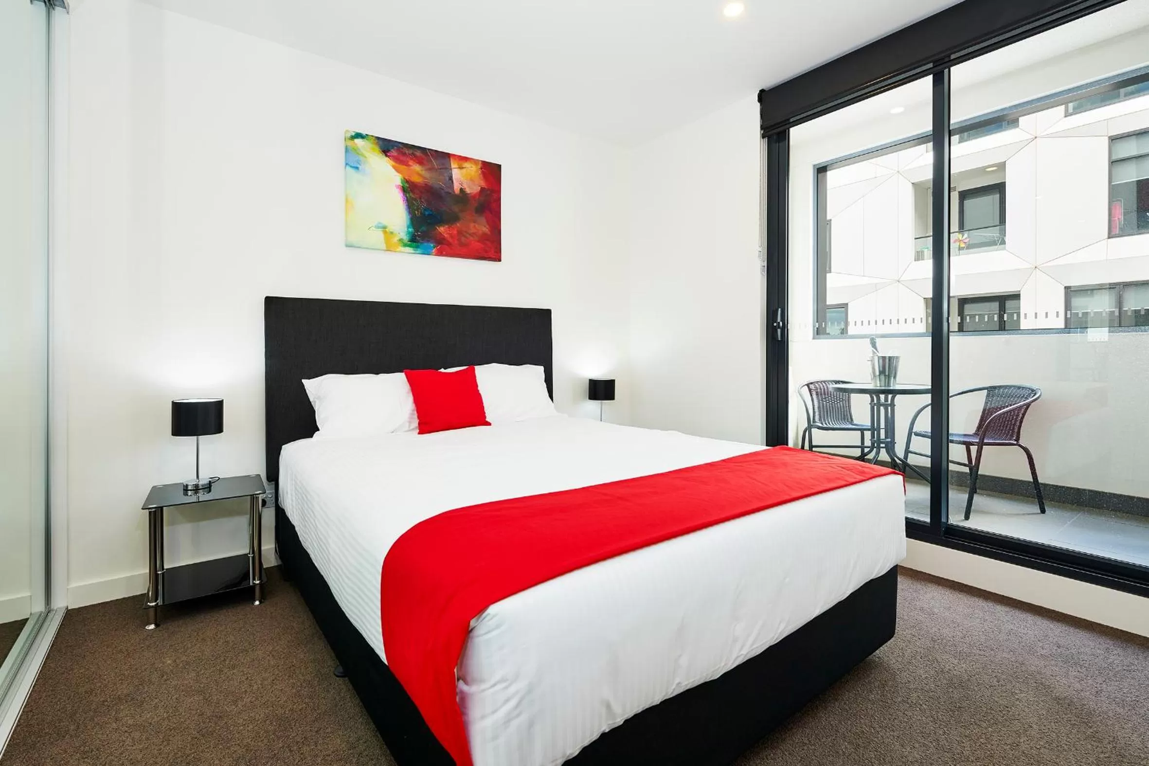Photo of the whole room, Bed in Melbourne Knox Central Apartment Hotel Official