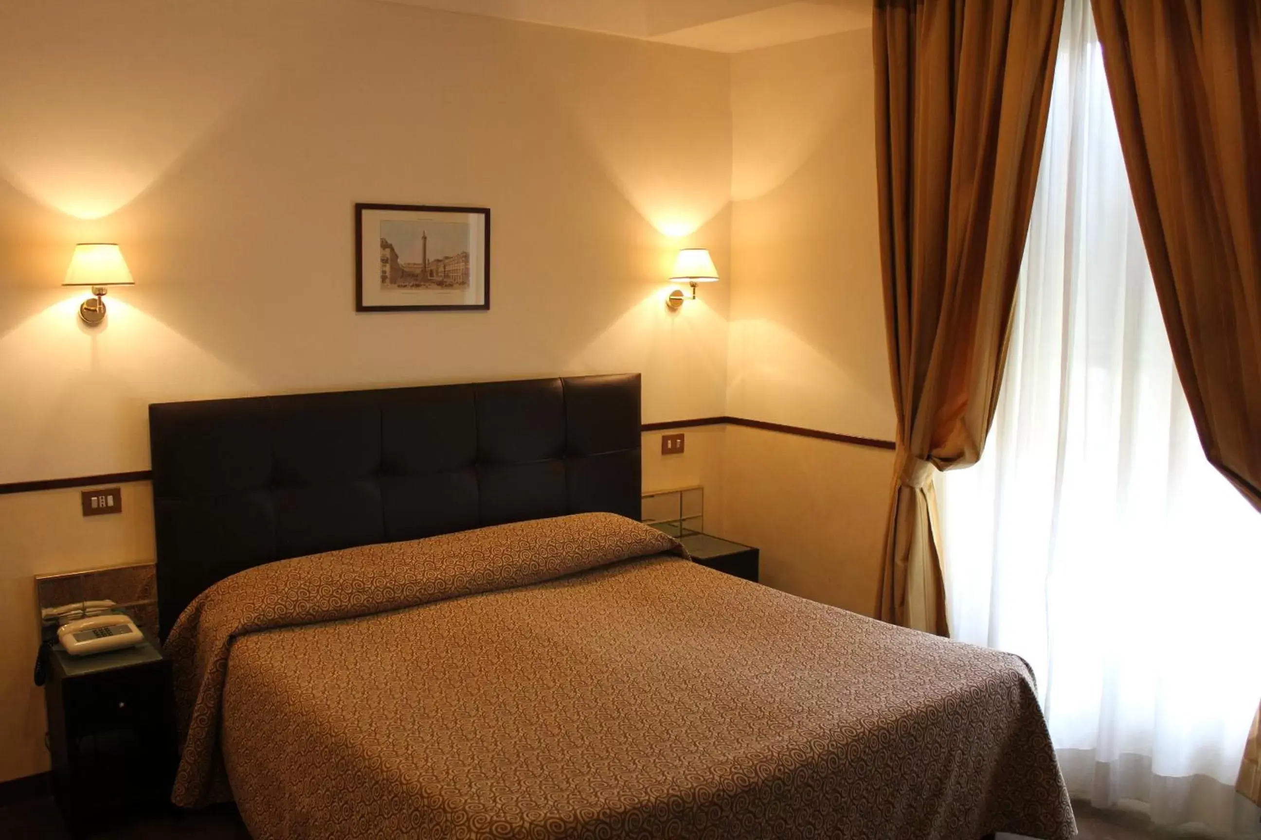 Day, Bed in Hotel Garda
