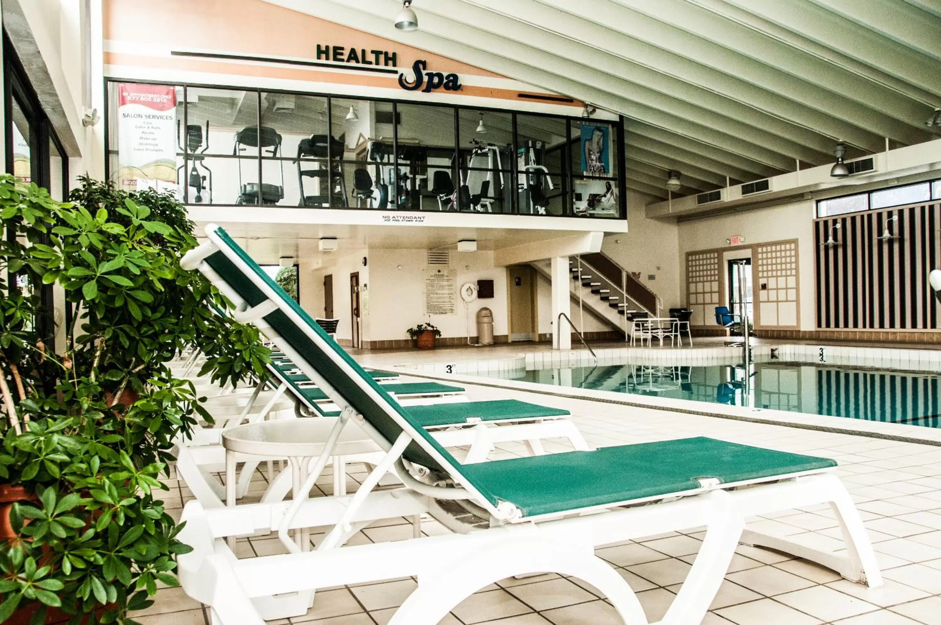 Swimming pool in The Margate Resort