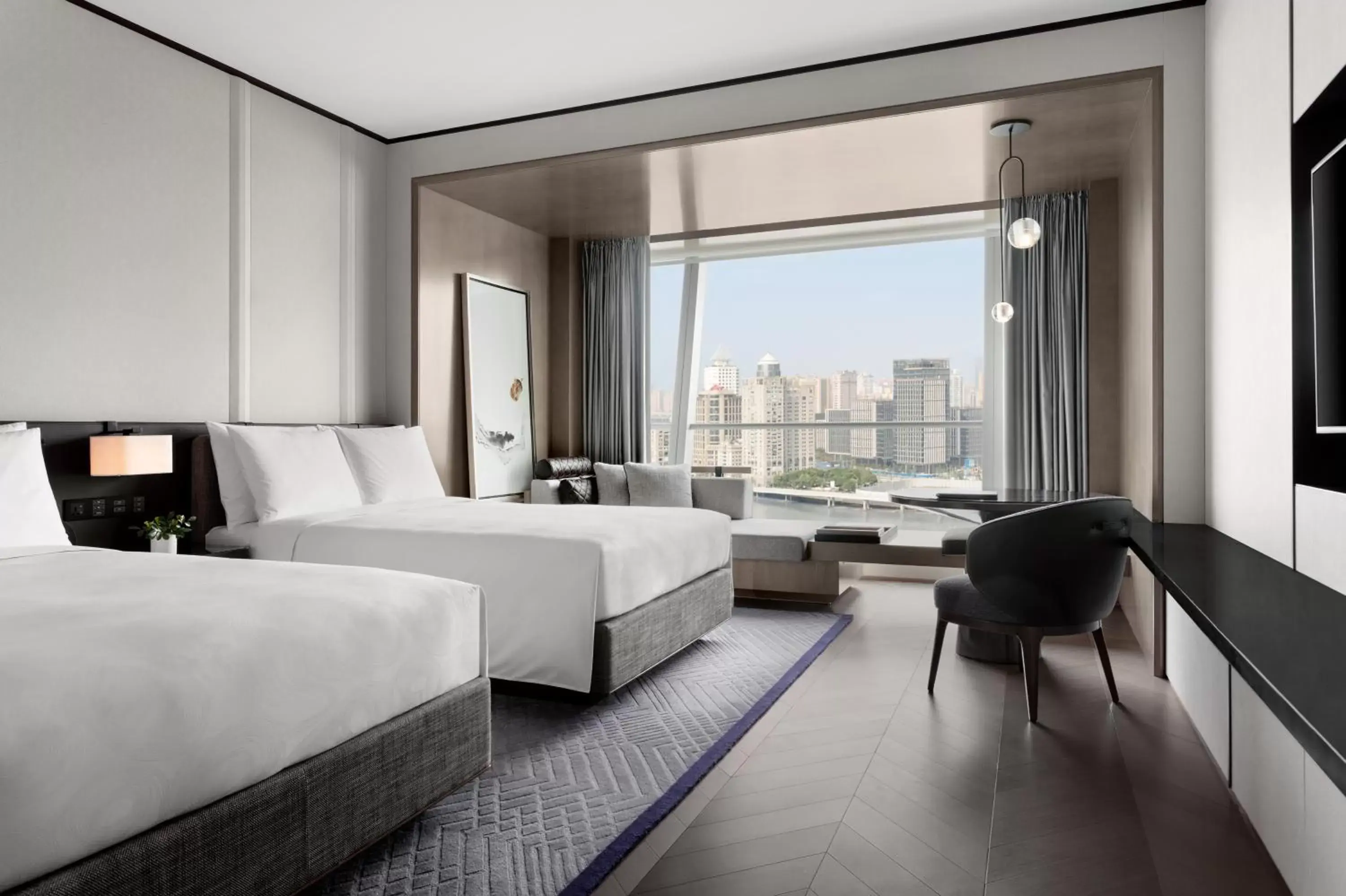 Bedroom in JW Marriott Marquis Hotel Shanghai Pudong