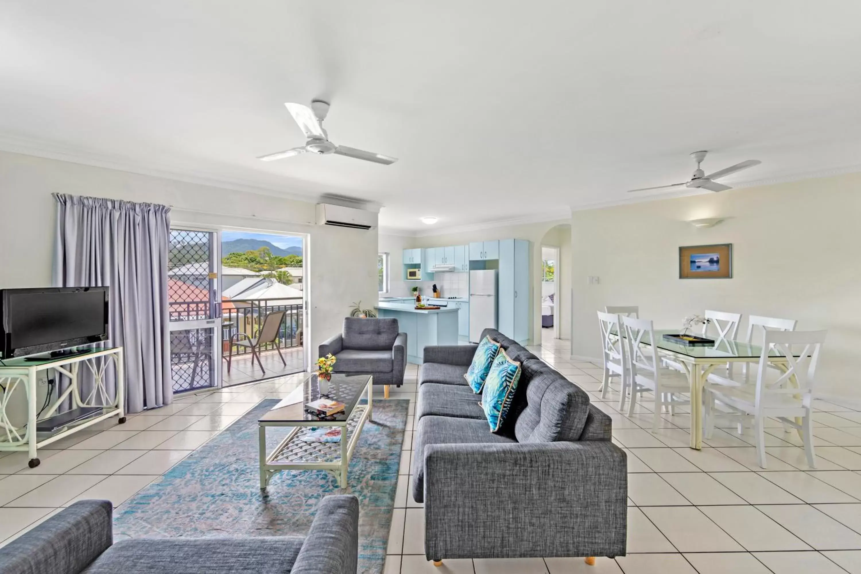 Lounge or bar, Seating Area in Koala Court Holiday Apartments