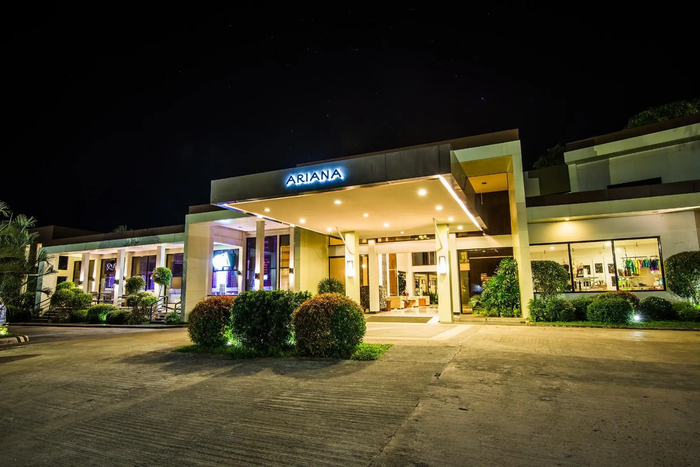 Facade/entrance, Property Building in Ariana Hotel