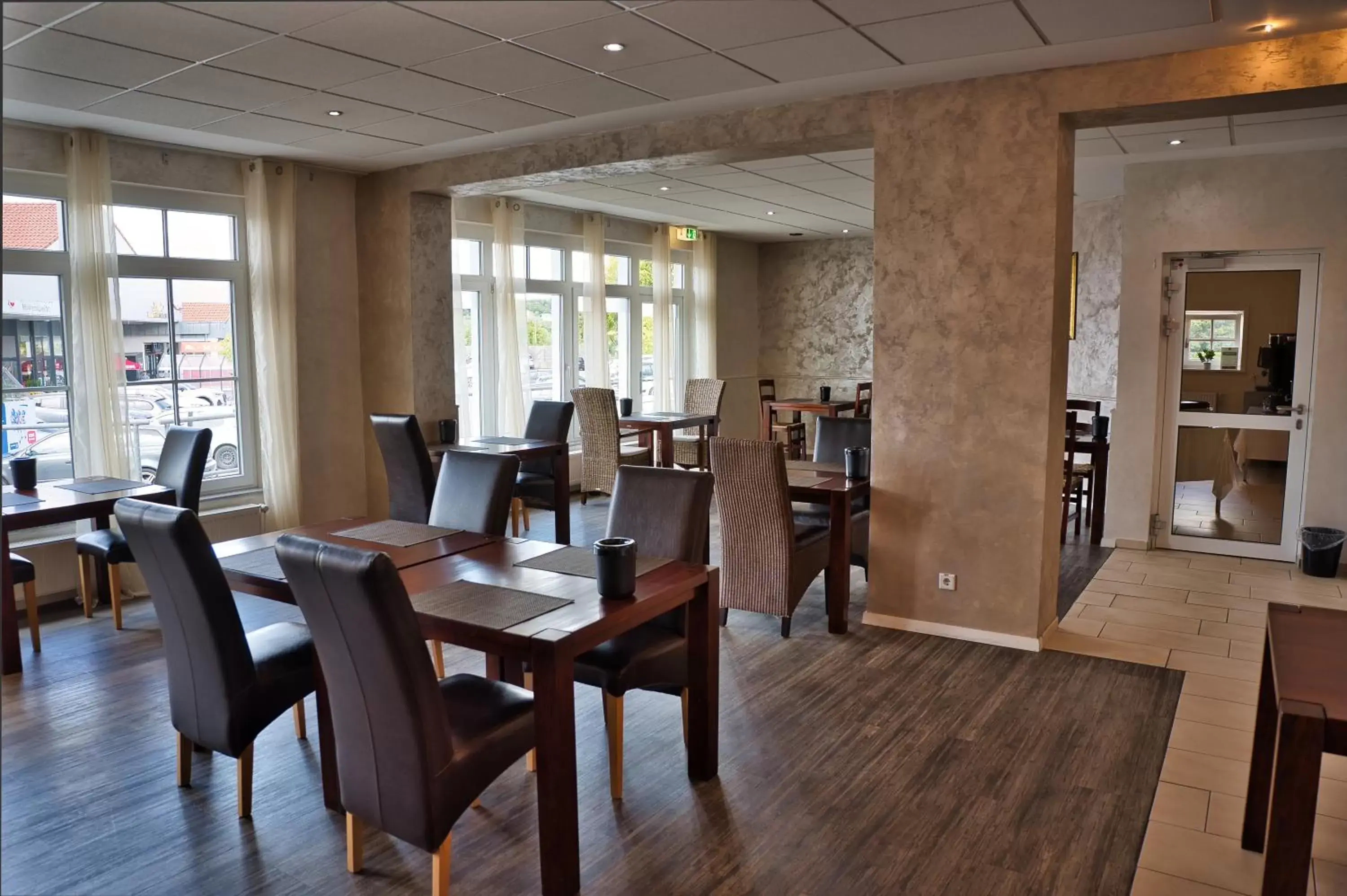 Restaurant/places to eat in Amedia Express Bielefeld, Trademark Collection by Wyndham Restaurant/places to eat in Amedia Express Bielefeld, Trademark Collection by Wyndham