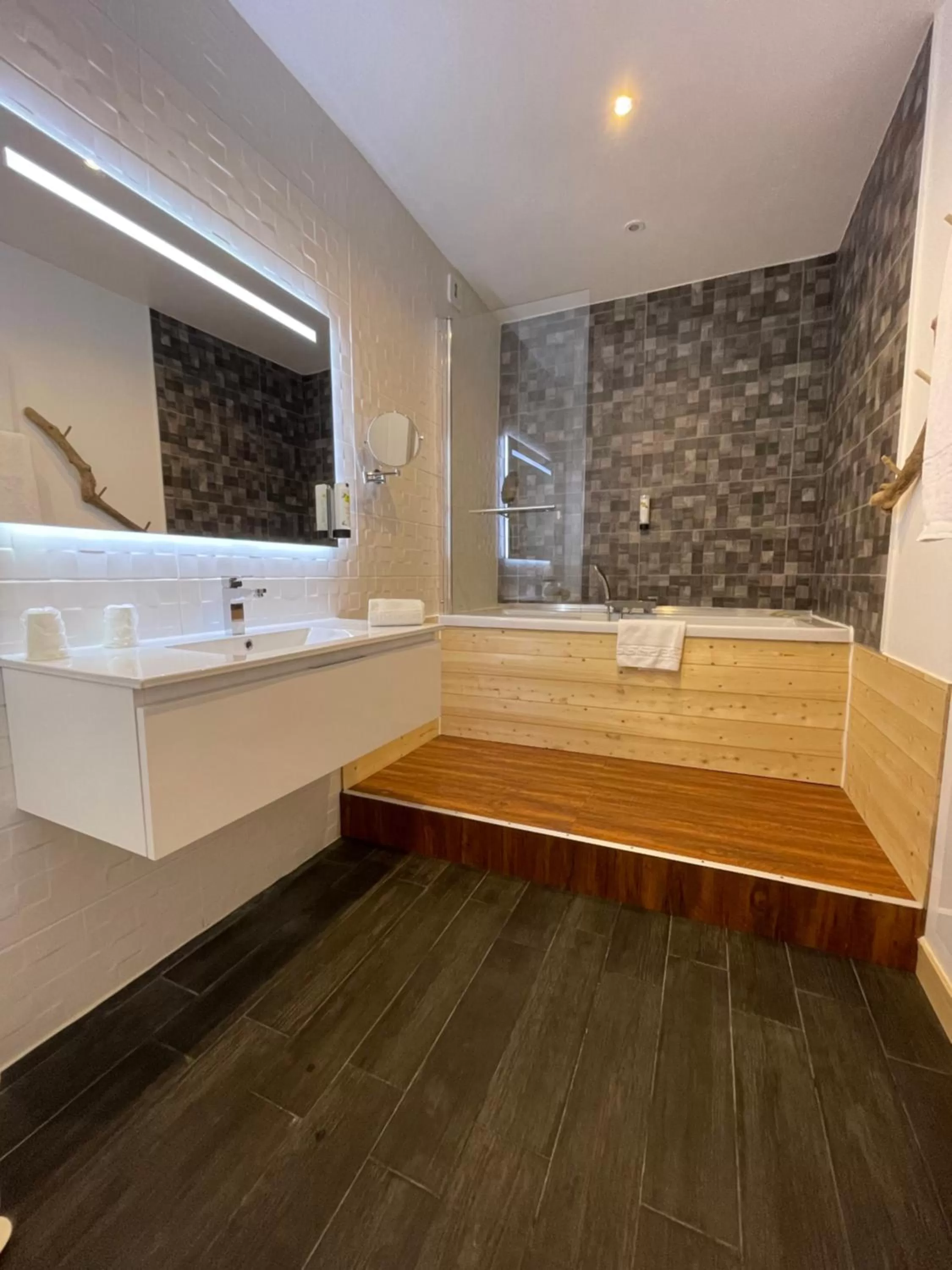 Hôtel Restaurant de l'Ecu