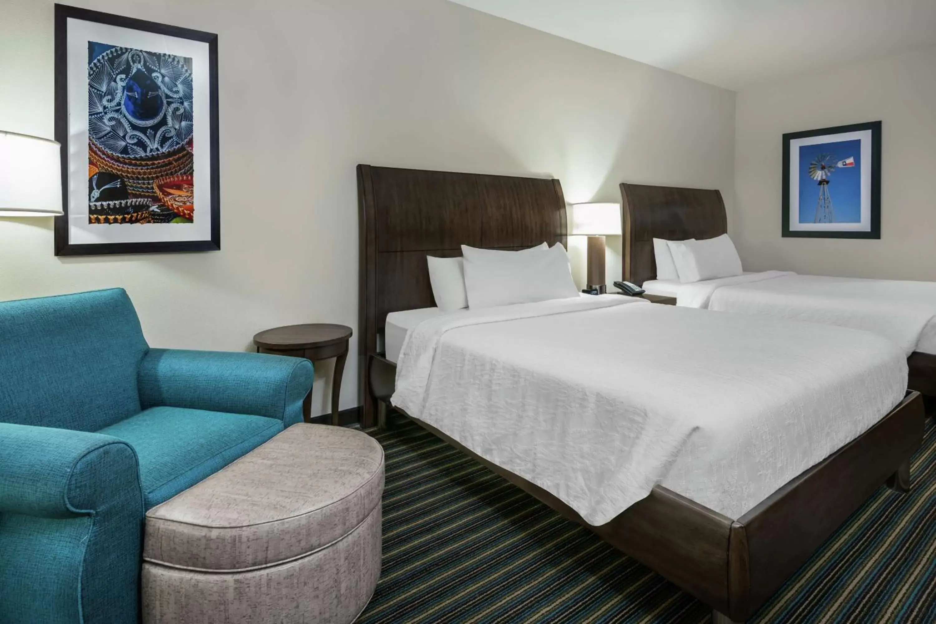Premium Queen Room with Two Queen Beds in Hilton Garden Inn San Antonio/Rim Pass Drive Premium Queen Room with Two Queen Beds in Hilton Garden Inn San Antonio/Rim Pass Drive