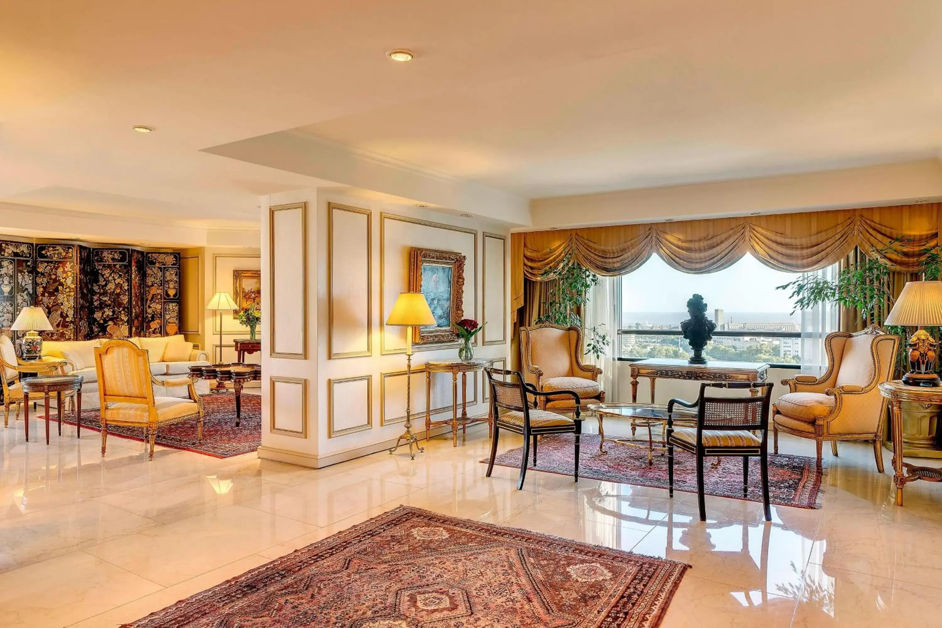 Living room, Seating Area in Park Tower, A Luxury Collection Hotel, Buenos Aires