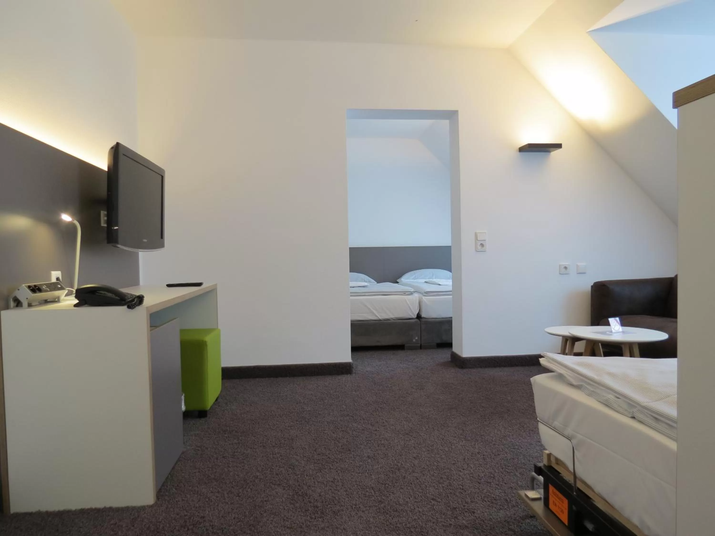 TV and multimedia, Bed in Comfor Hotel Ulm City