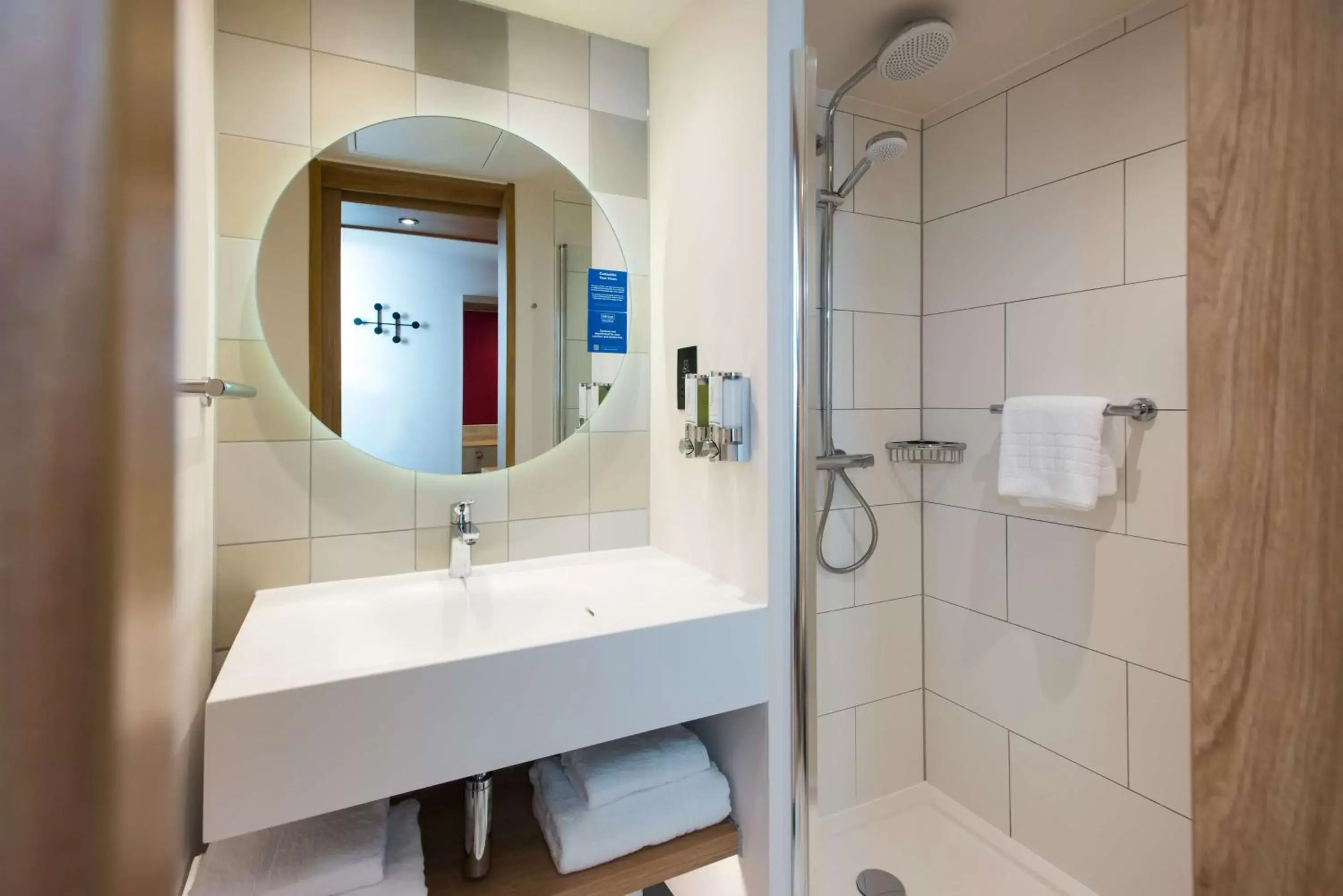 Bathroom in Hampton by Hilton London Park Royal