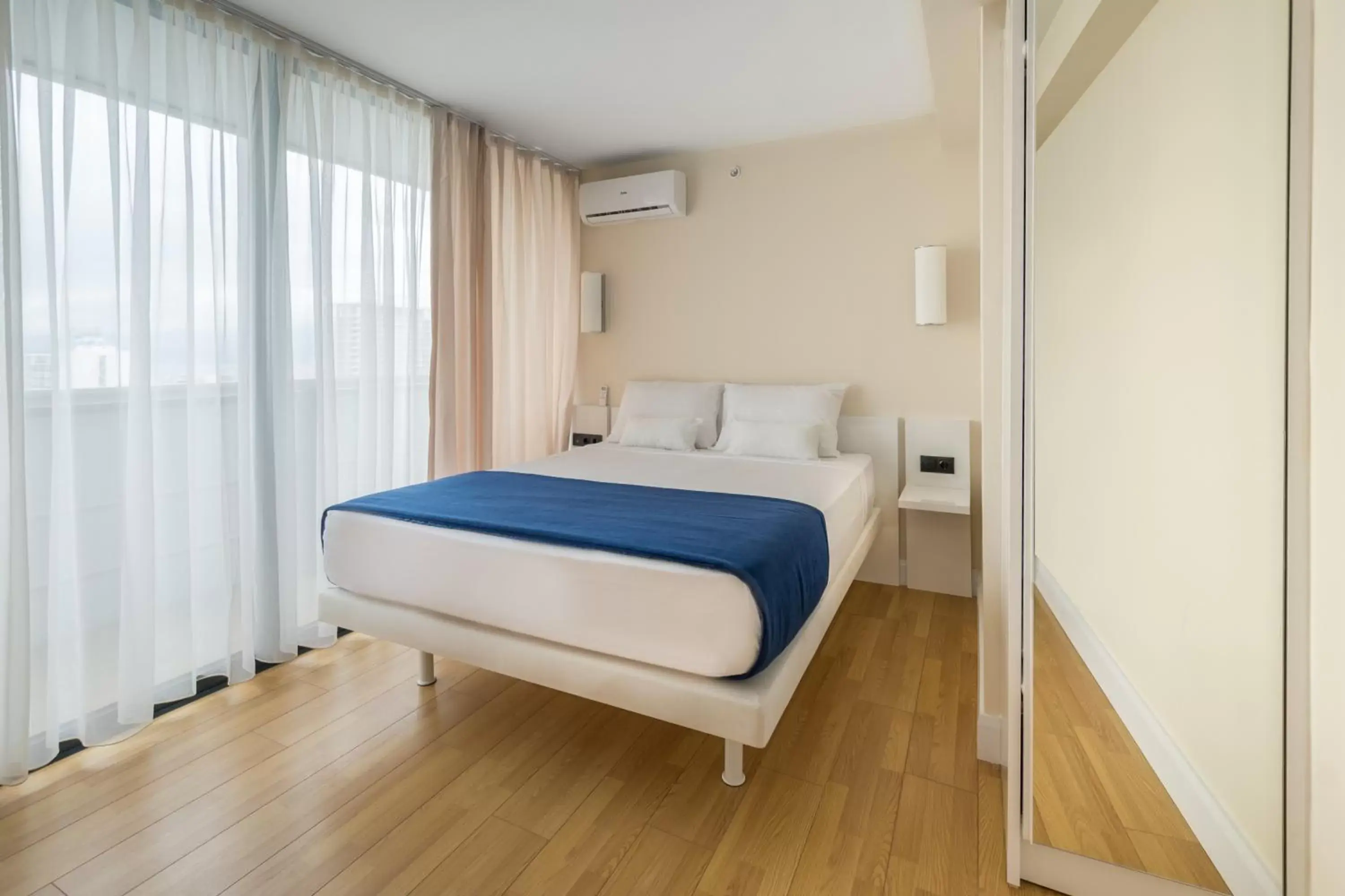 Two-Bedroom Suite in Center Batumi Orbi City Downtown Two-Bedroom Suite in Center Batumi Orbi City Downtown