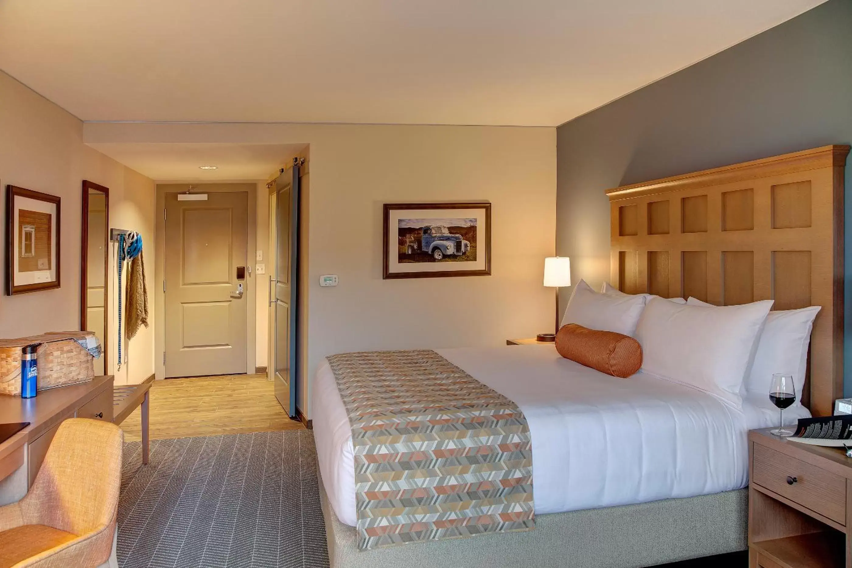 King Room - Disability Access in The Glen House King Room - Disability Access in The Glen House