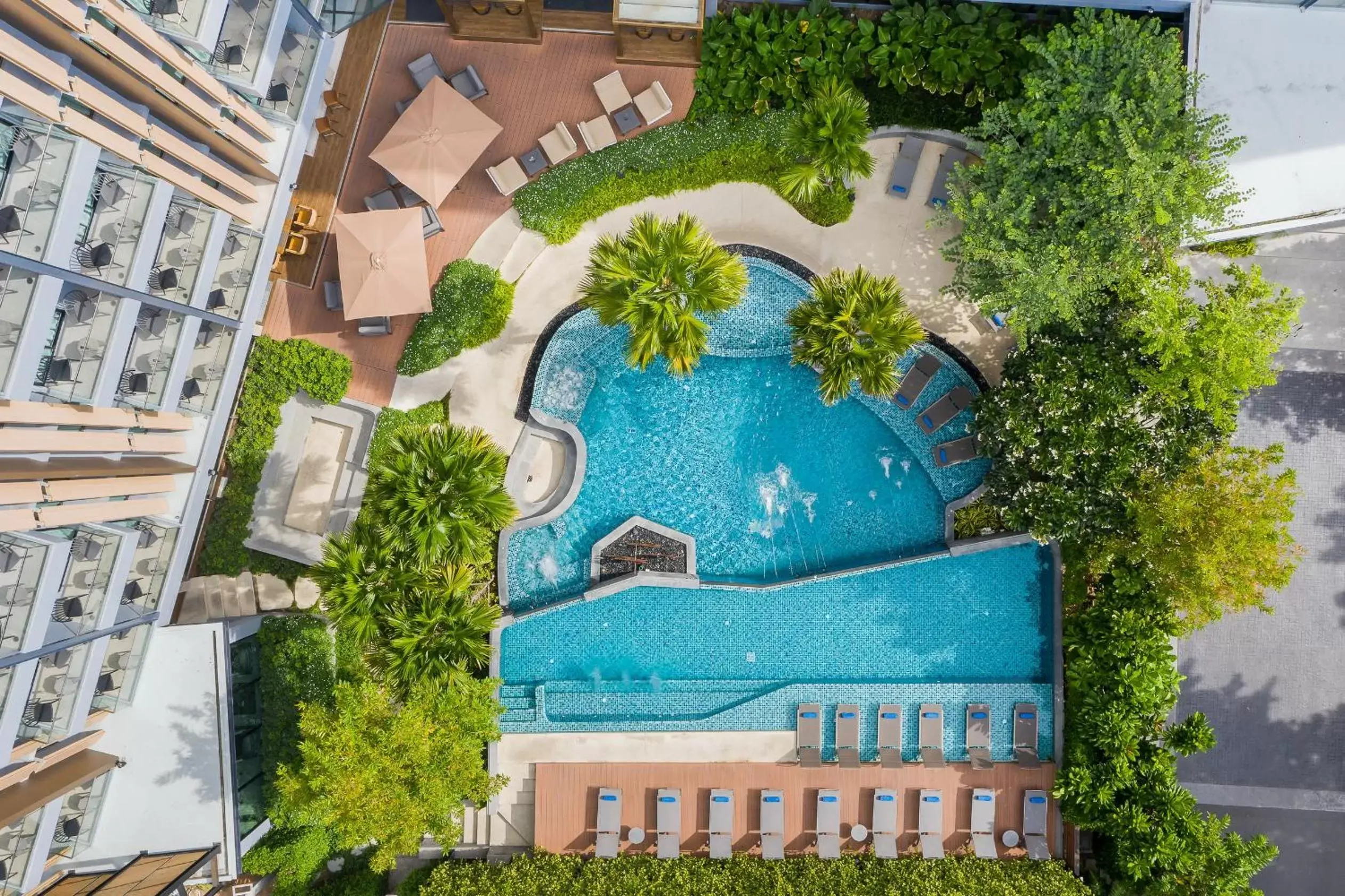Pool View in Hotel Amber Pattaya