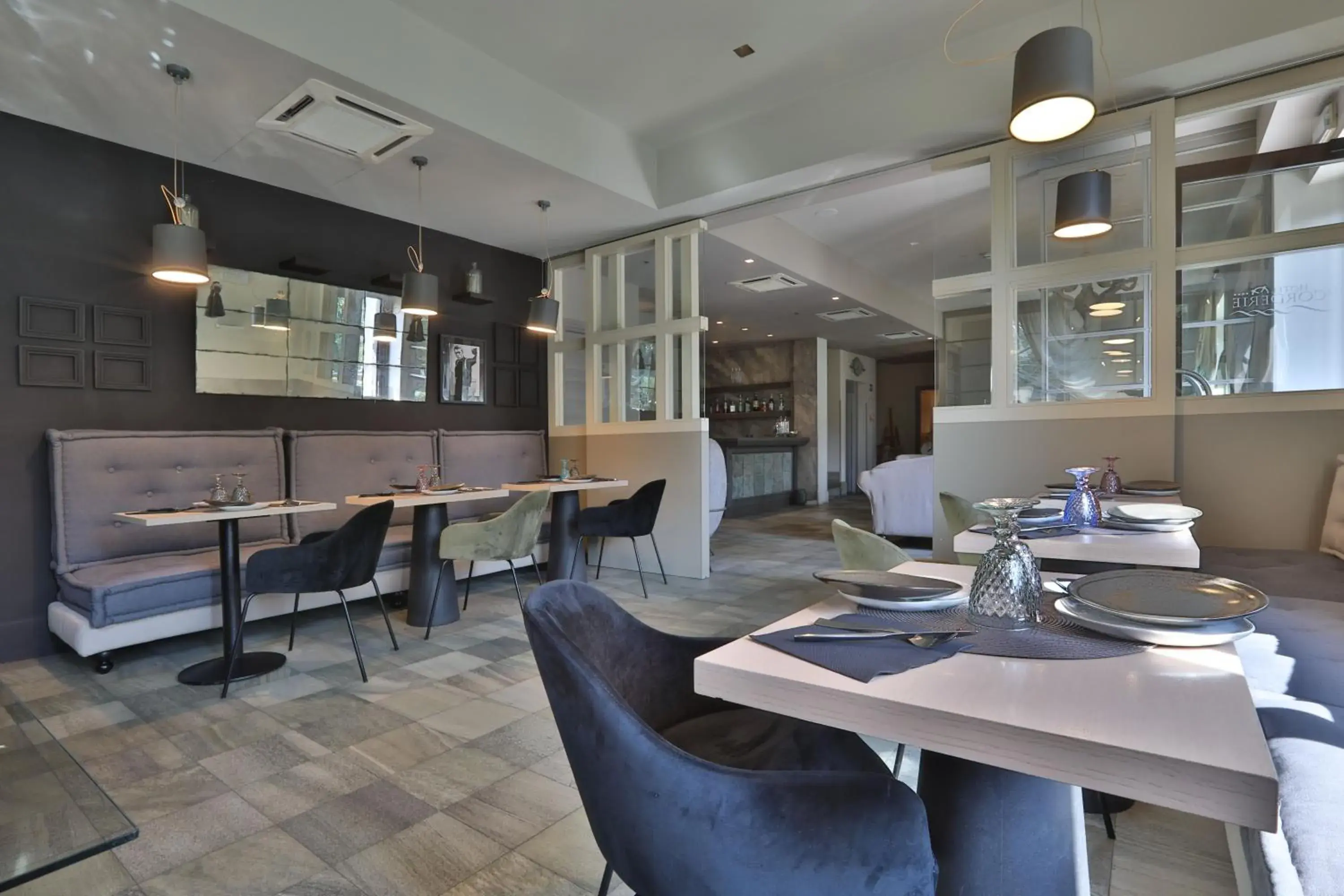 Lounge or bar, Restaurant/Places to Eat in Hotel Le Corderie