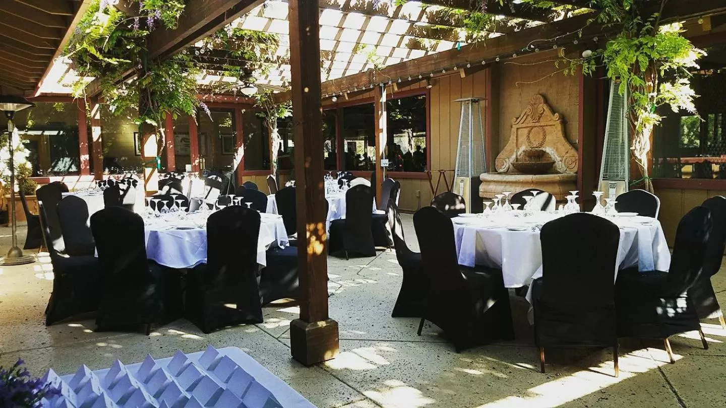 Restaurant/places to eat in Ridgemark Golf Club and Resort