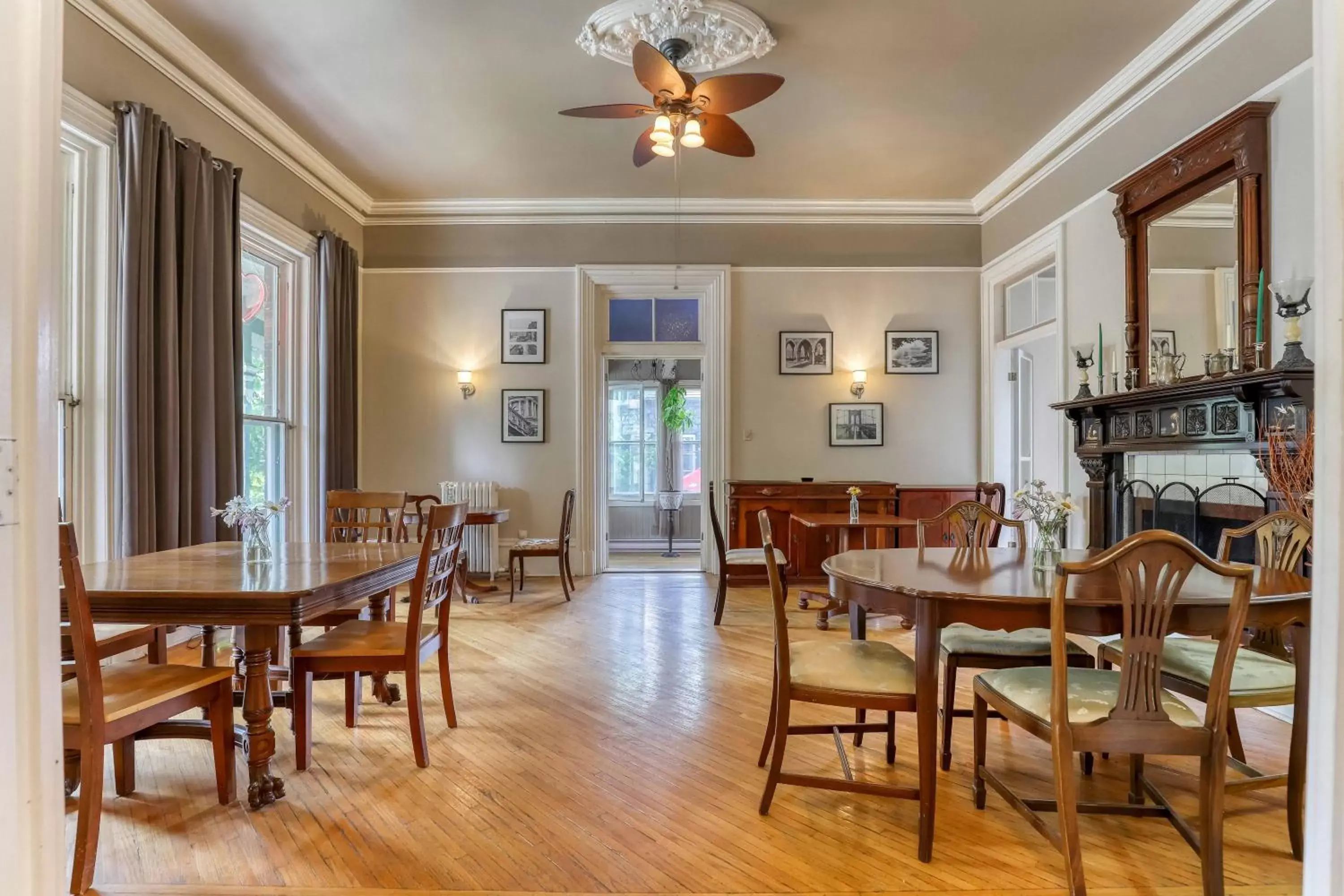 Dining area, Restaurant/Places to Eat in Hochelaga Inn