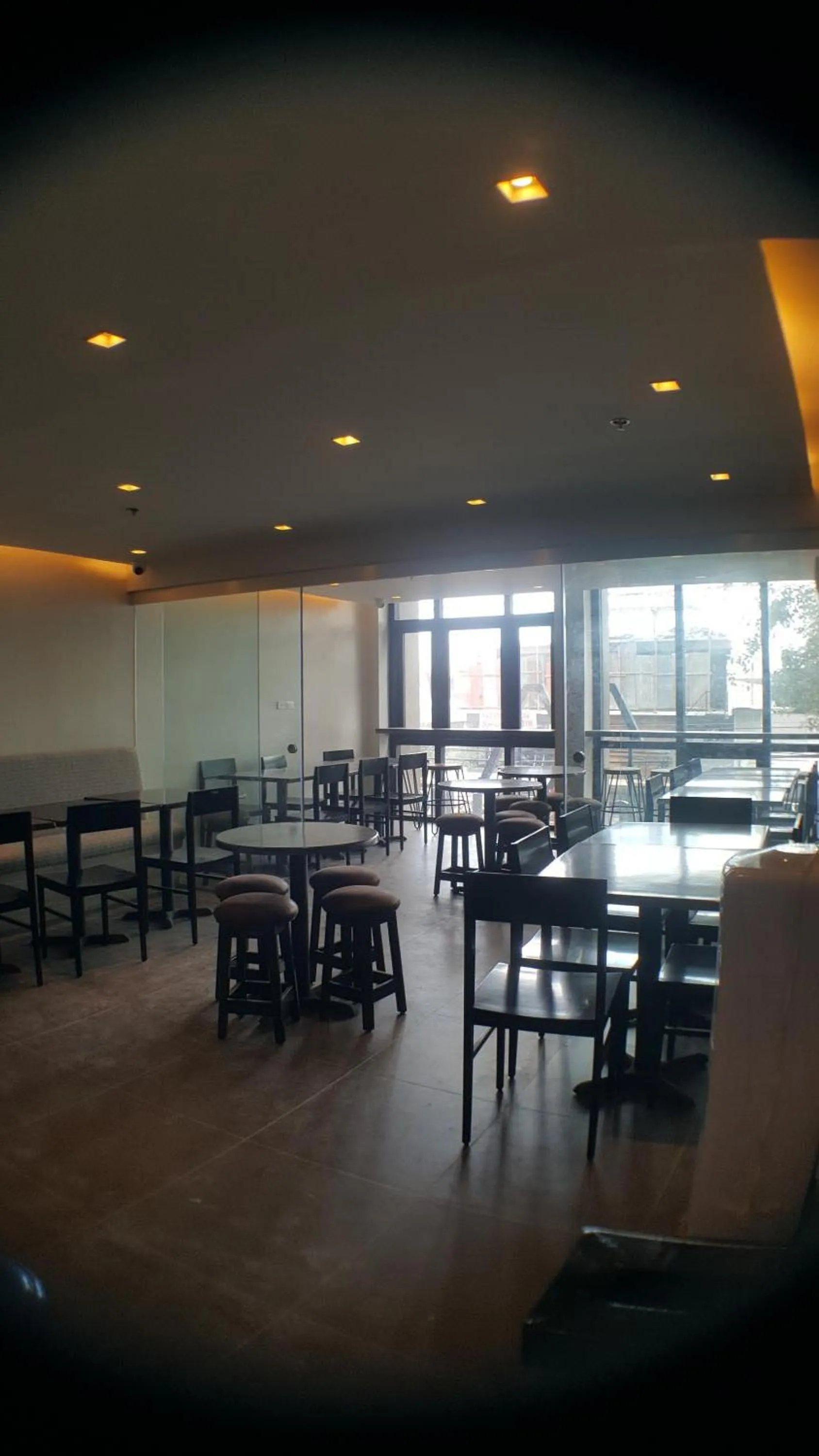 Dining area in Mabolo Royal Hotel