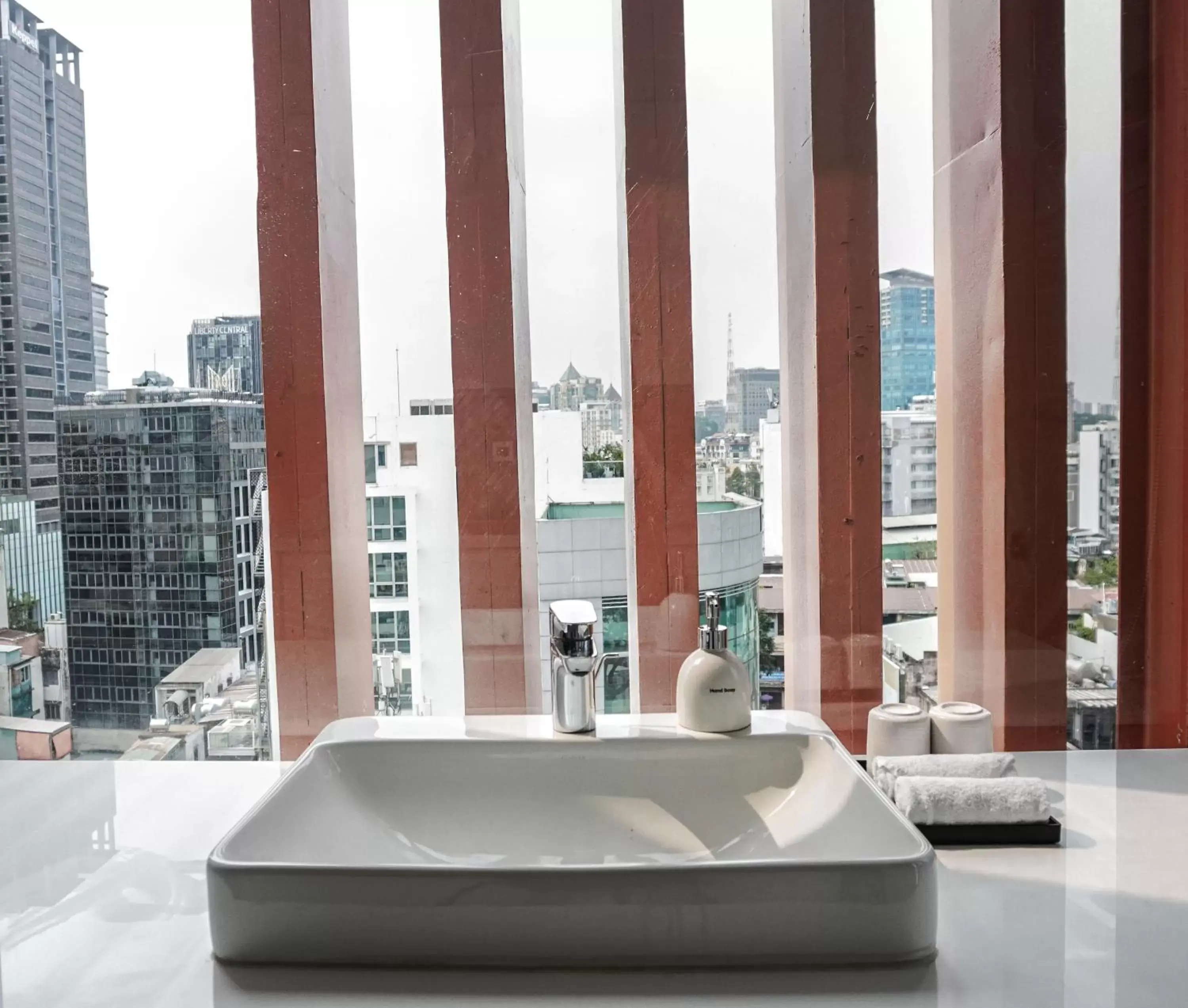 City view in M Village Hotel Tôn Thất Đạm City view in M Village Hotel Tôn Thất Đạm