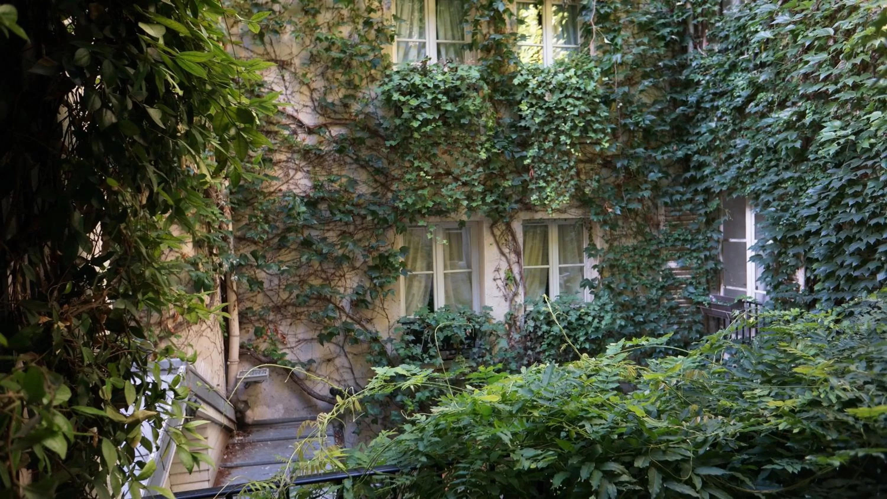 Balcony/Terrace in Le Relais Médicis