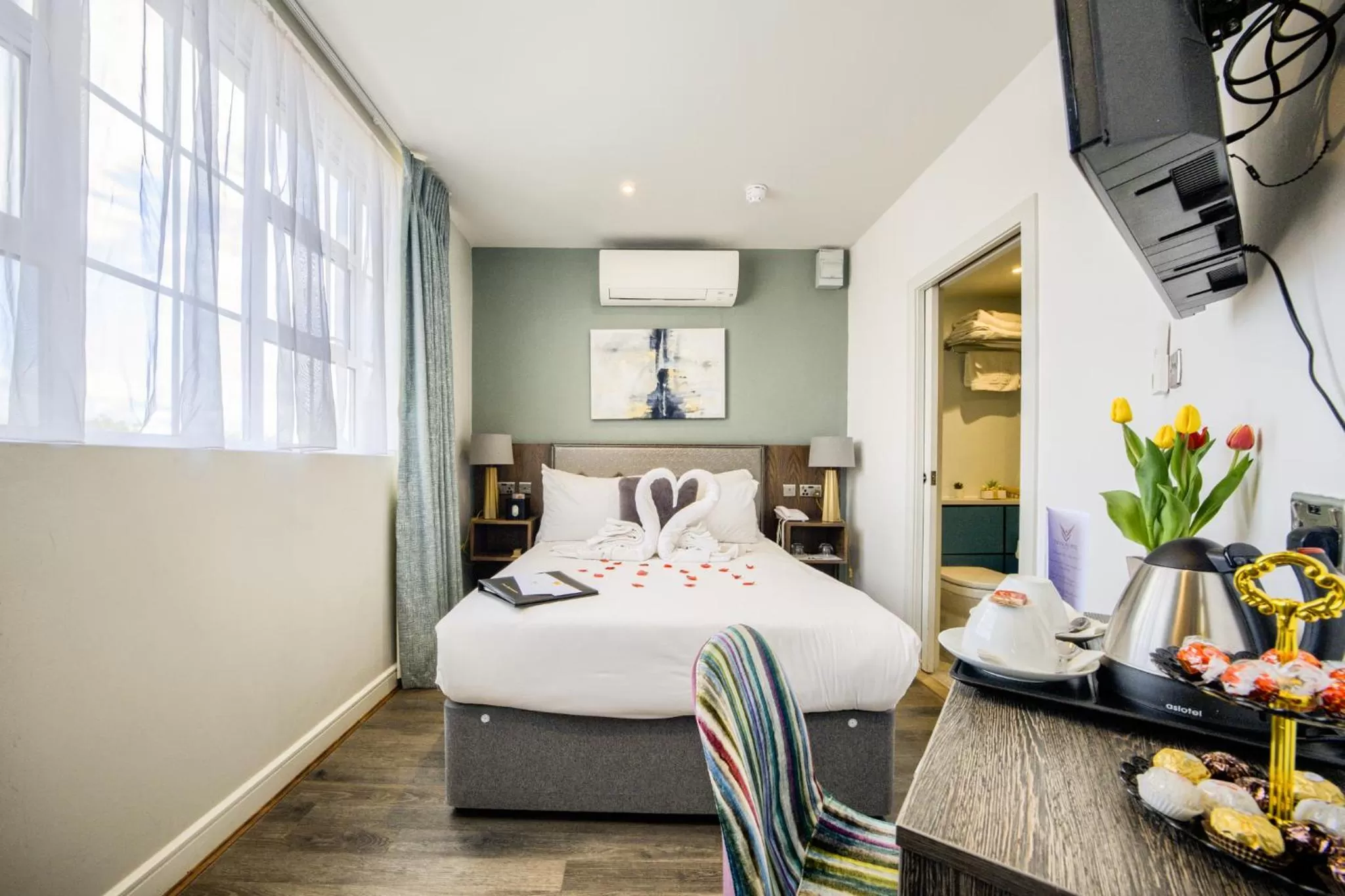 Bed in Villare Leicester City Centre hotel