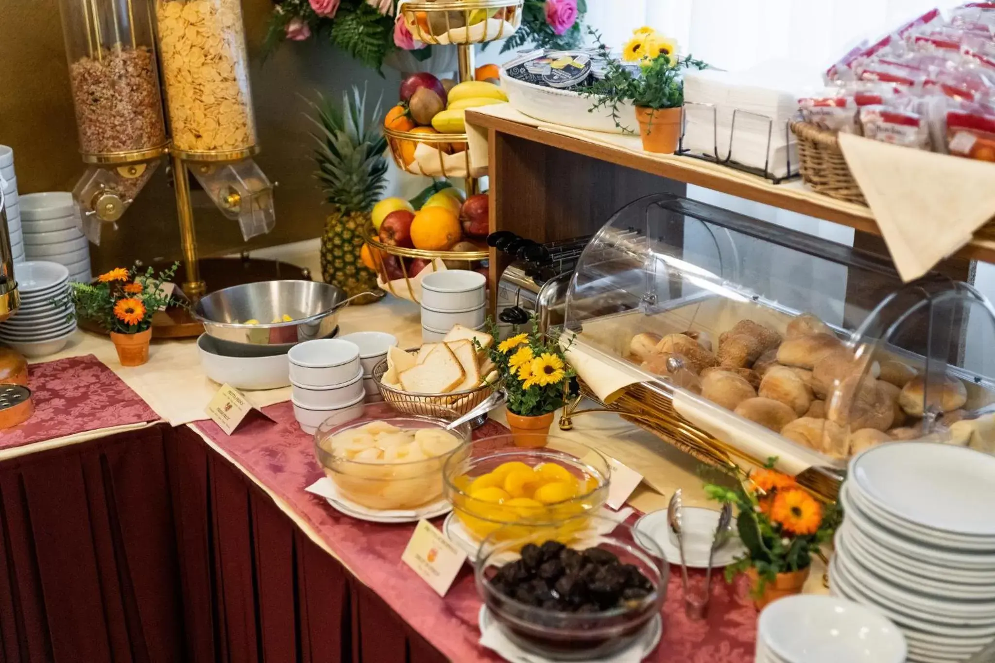 Italian breakfast in Hotel Alga