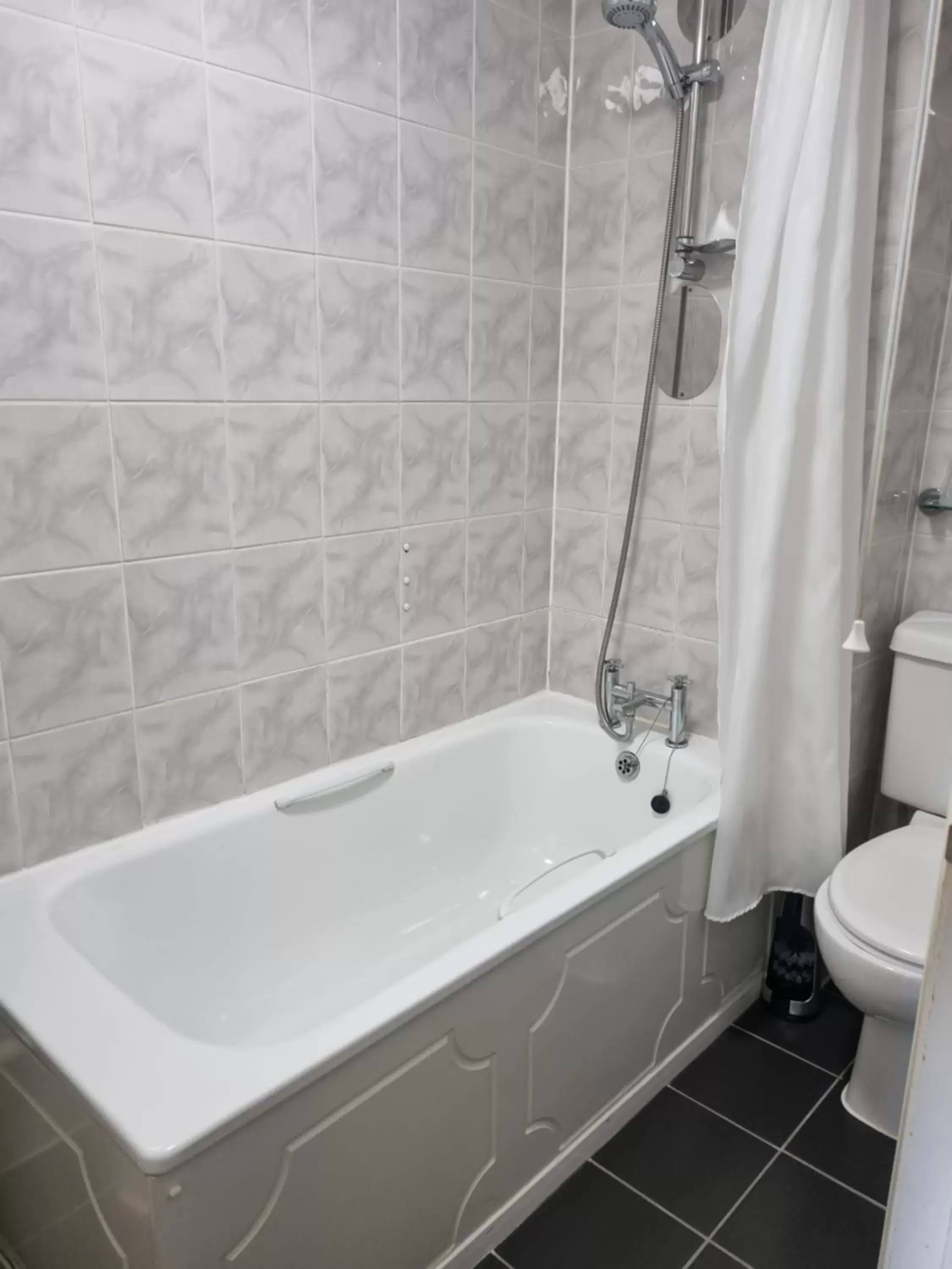 Bath, Bathroom in The Hermitage Hotel - OCEANA COLLECTION