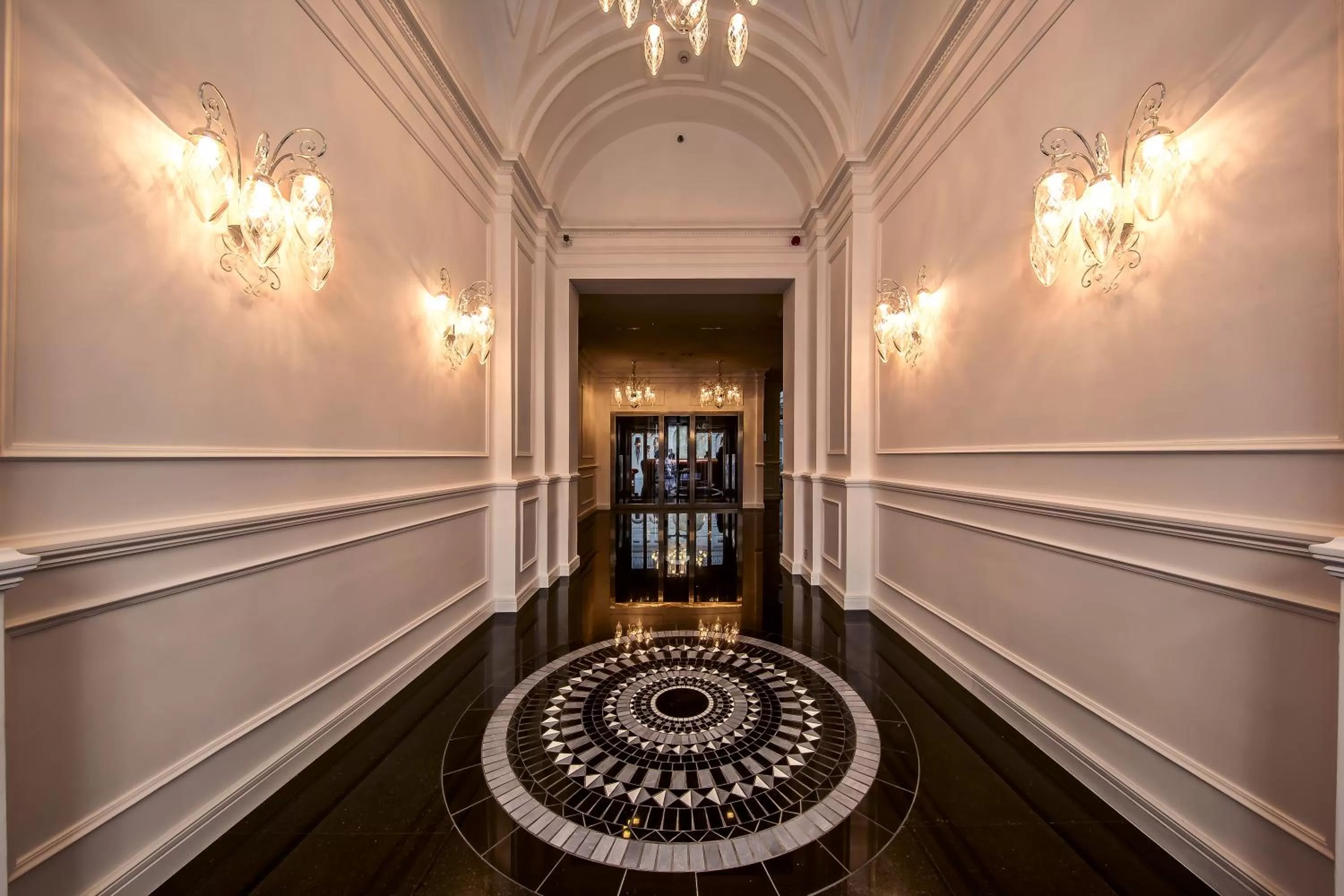 Facade/entrance in Prestige Hotel Budapest