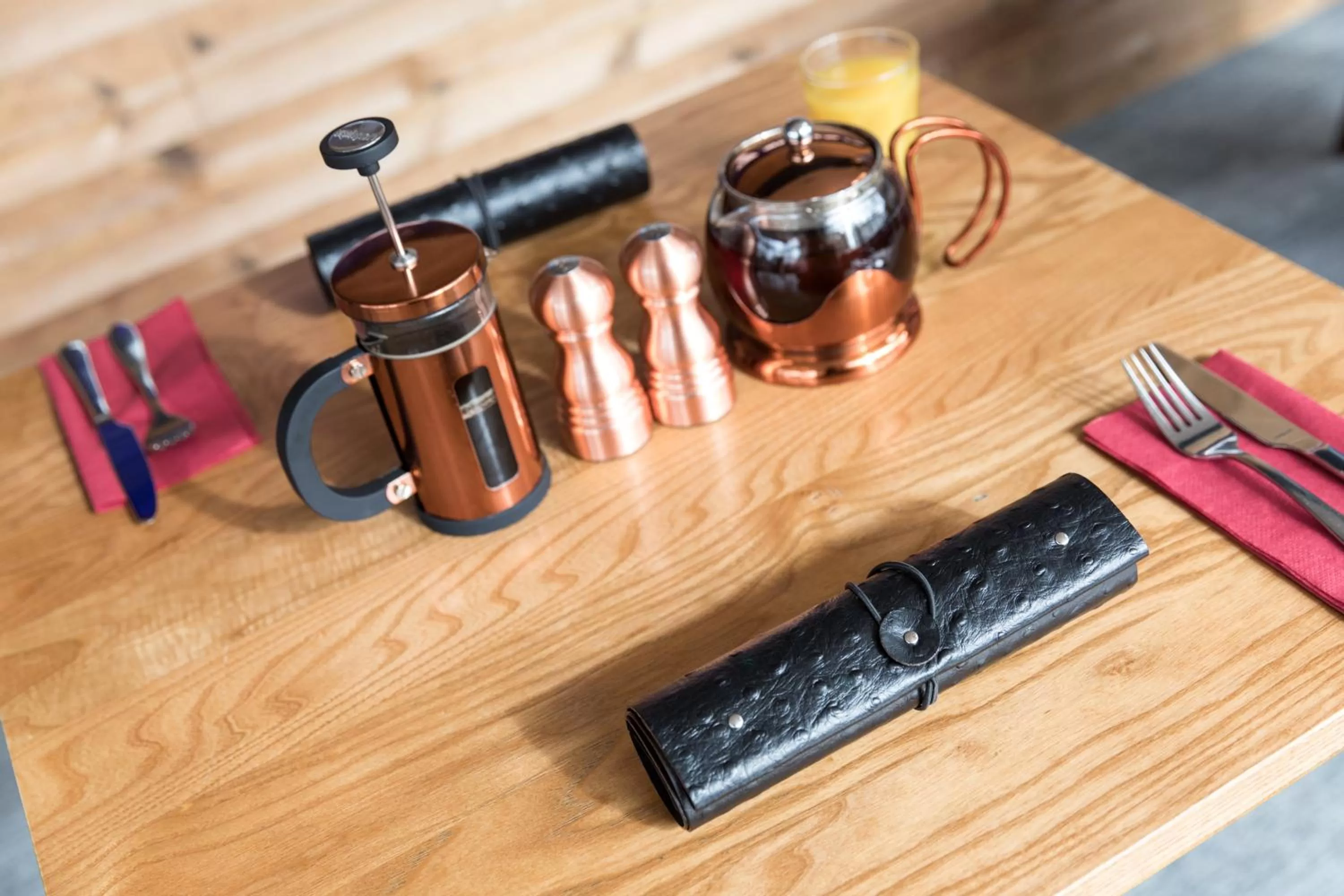 Food and drinks in The Resolution Hotel