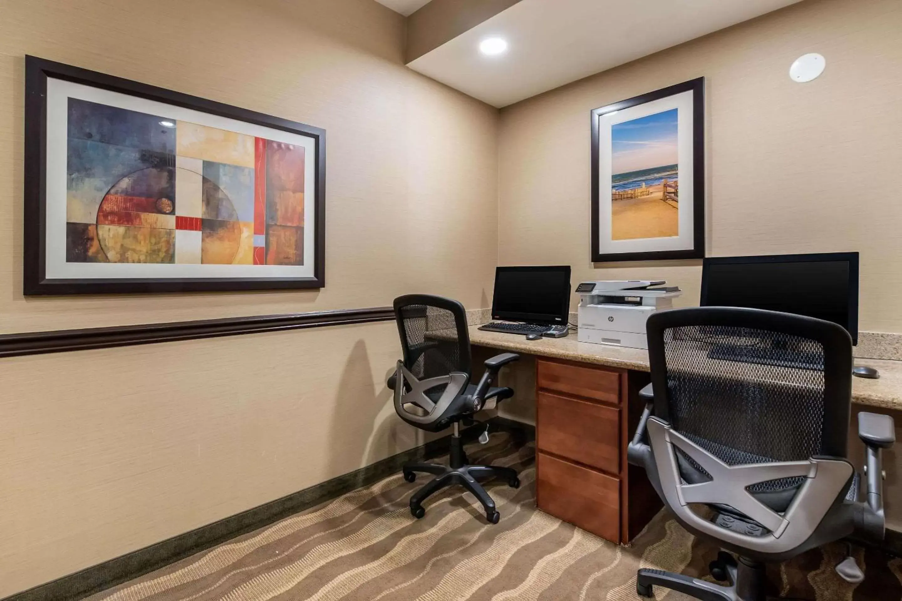 On site, Business Area/Conference Room in Comfort Suites Atlantic City North