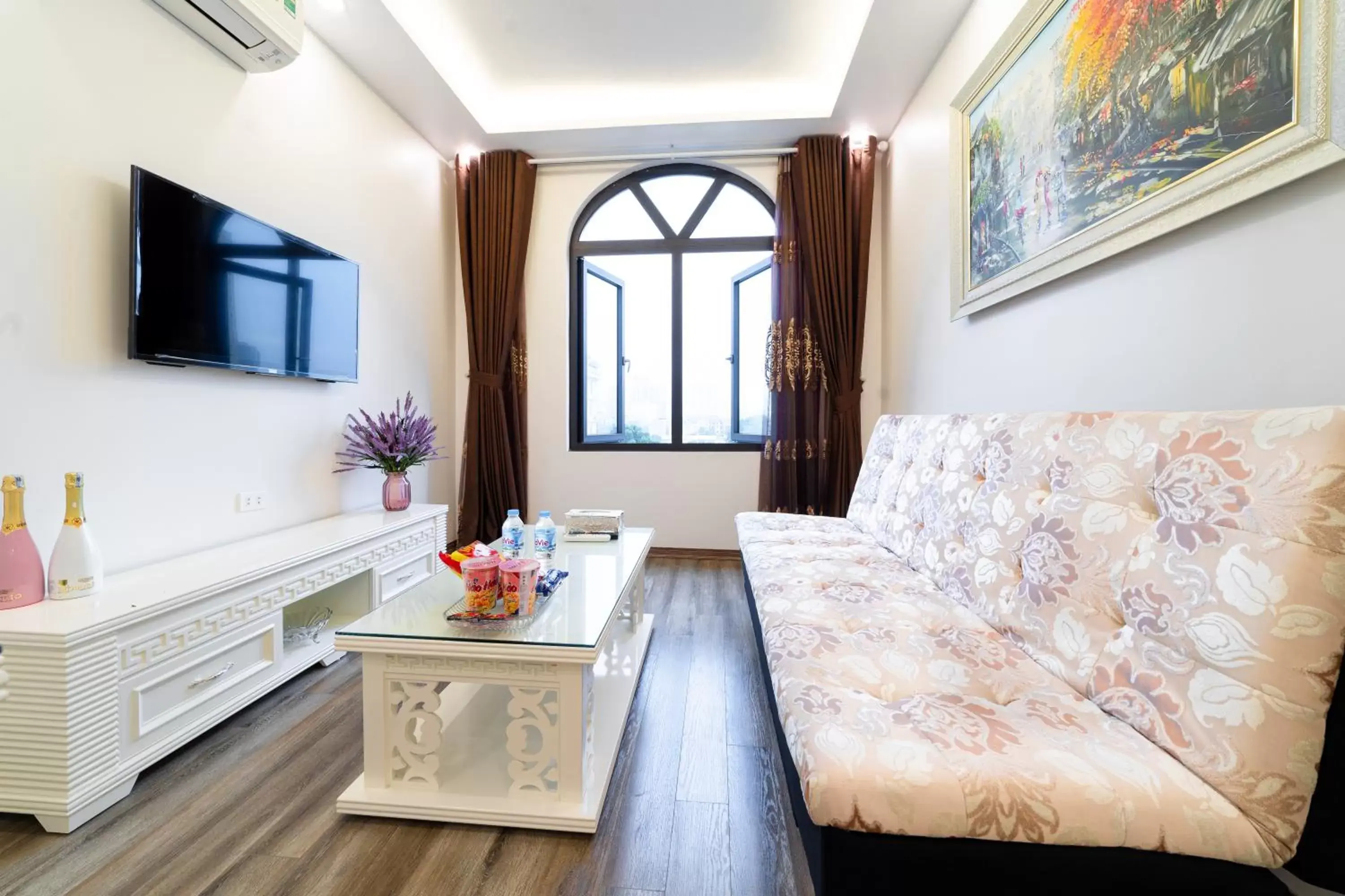 One-Bedroom Apartment with Park View in Rosee Apartment Hotel One-Bedroom Apartment with Park View in Rosee Apartment Hotel